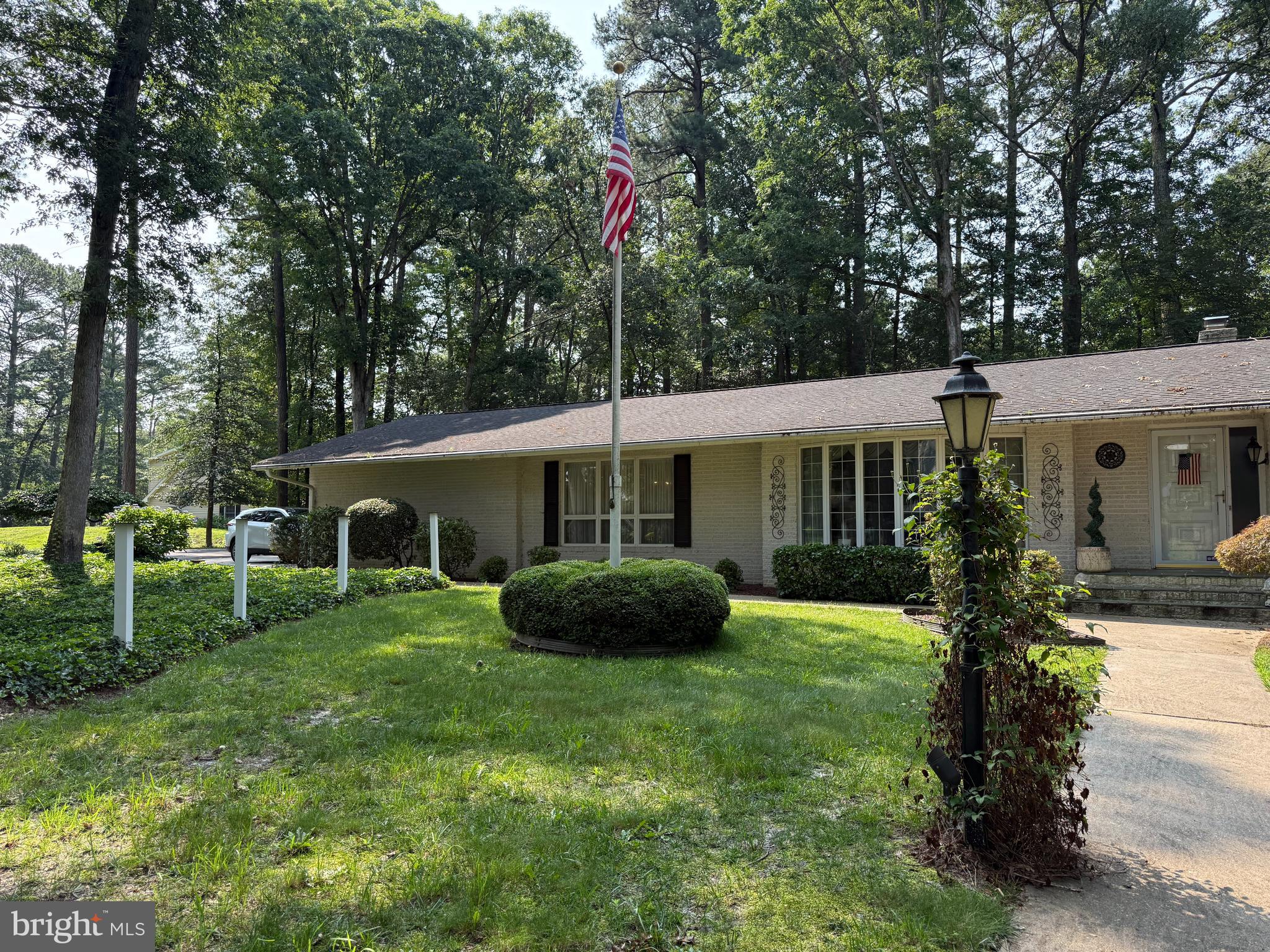 32516 HOLLY OAK DRIVE