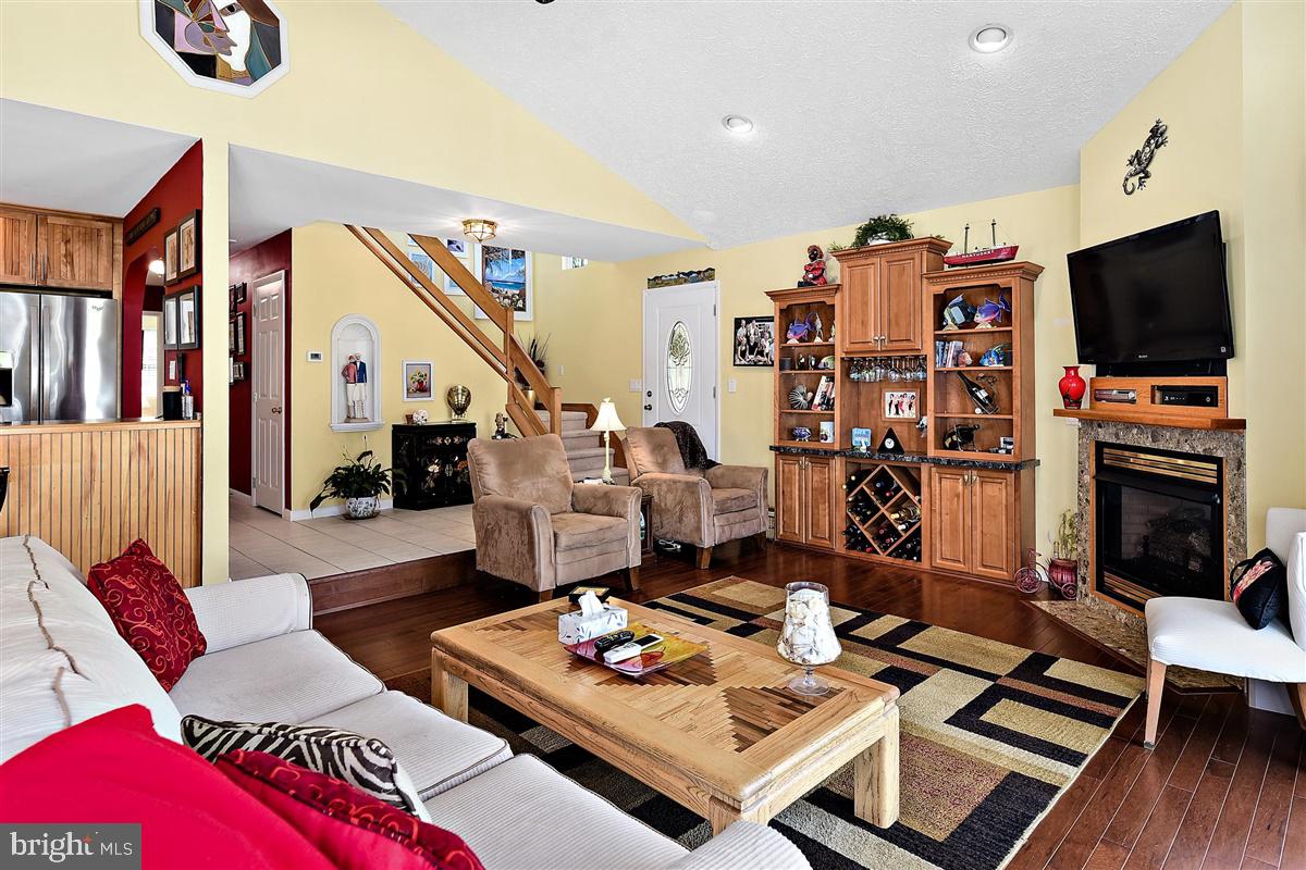 OCEAN PINES - TEAL BAY - Residential