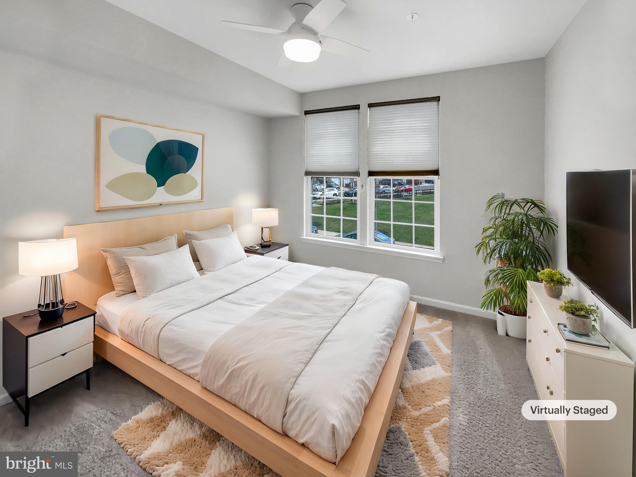 DISCOVERY SQUARE - Residential