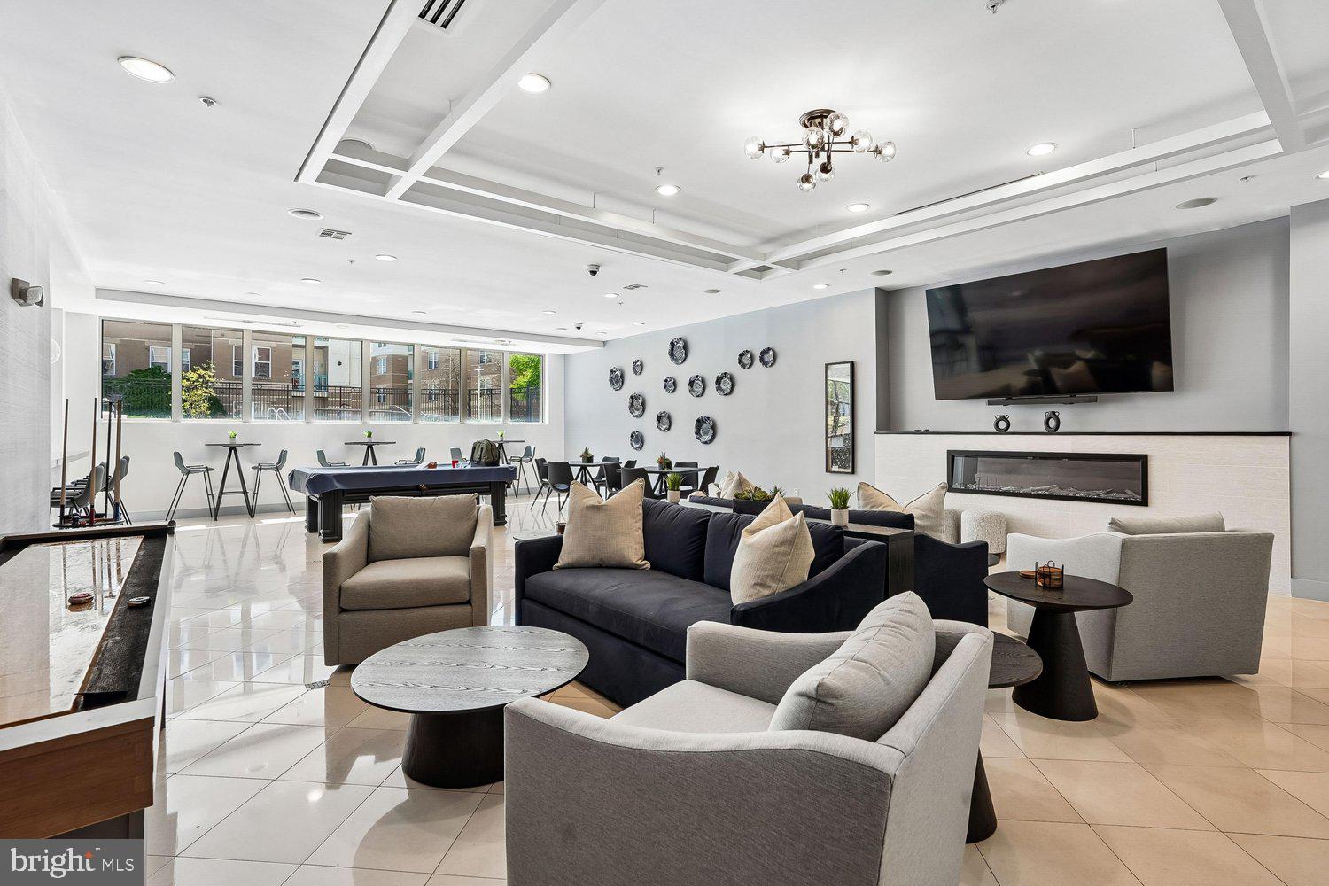 MARKET STREET AT TOWN CENTER - Residential