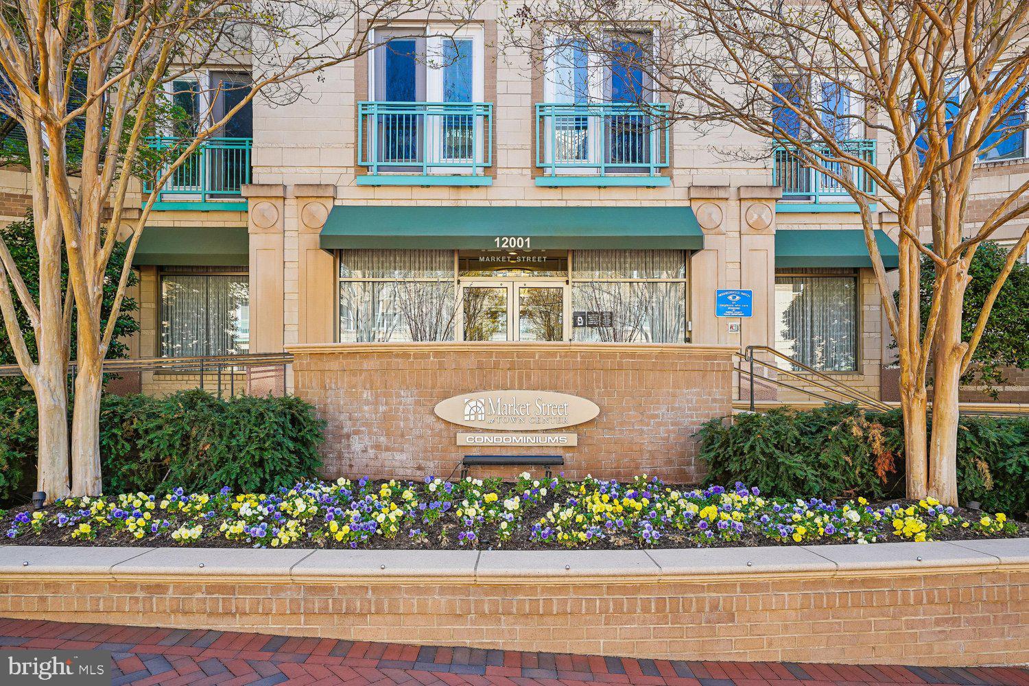 MARKET STREET AT TOWN CENTER - Residential