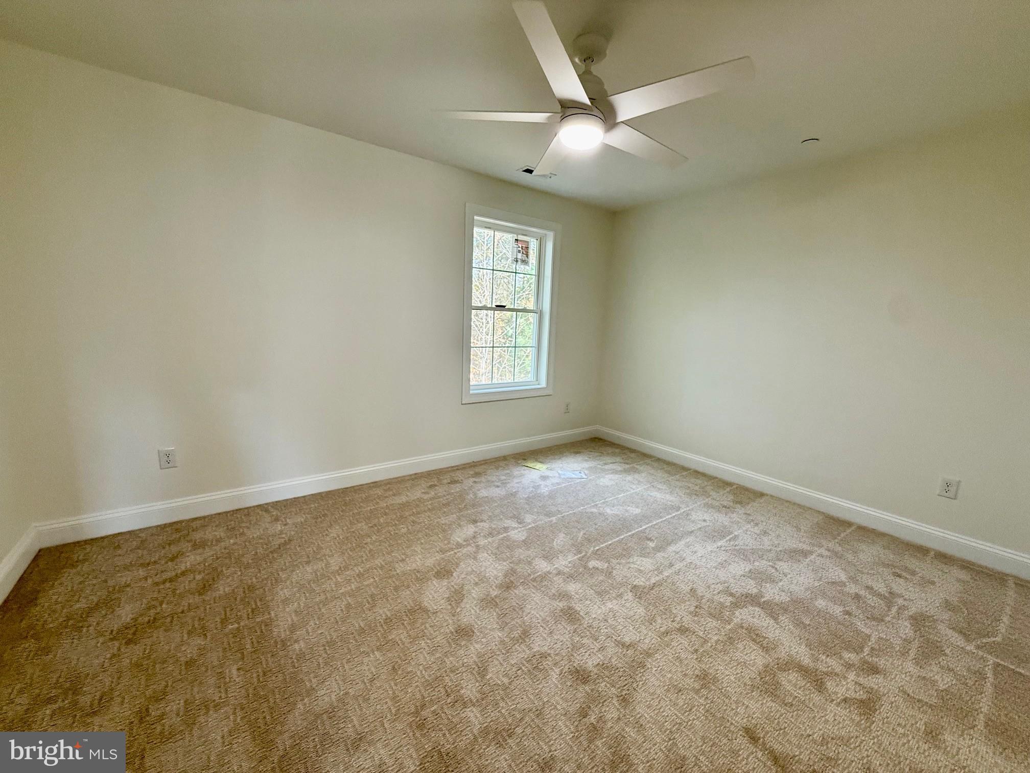 LIGHTHOUSE COMMONS - Residential