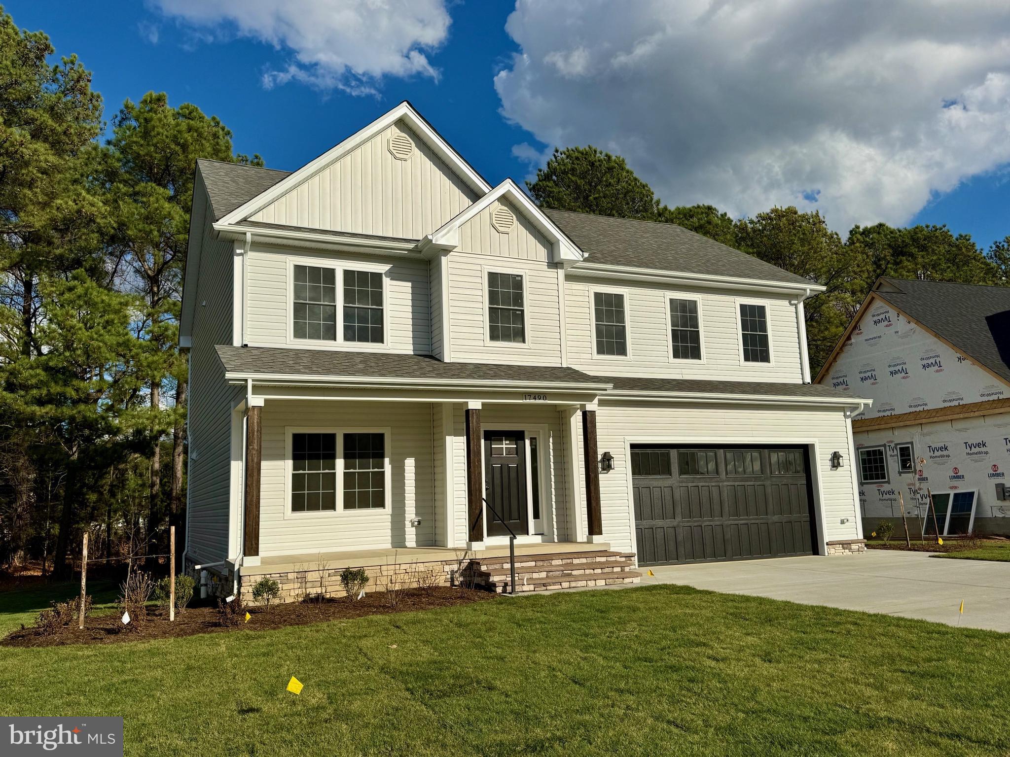 LIGHTHOUSE COMMONS - Residential