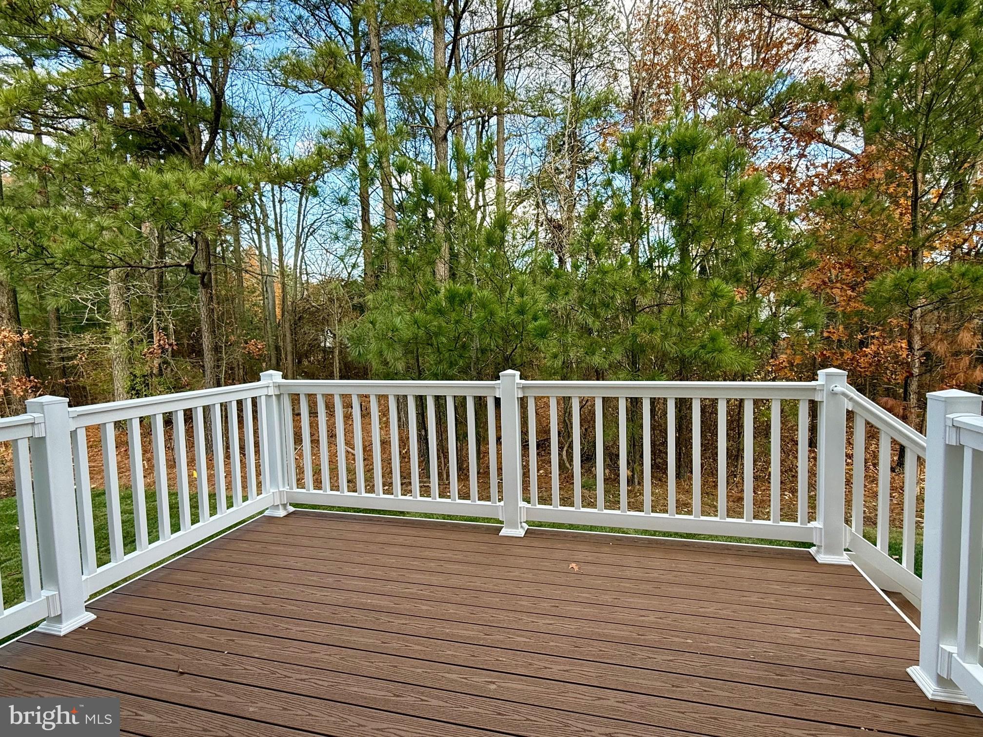 LIGHTHOUSE COMMONS - Residential