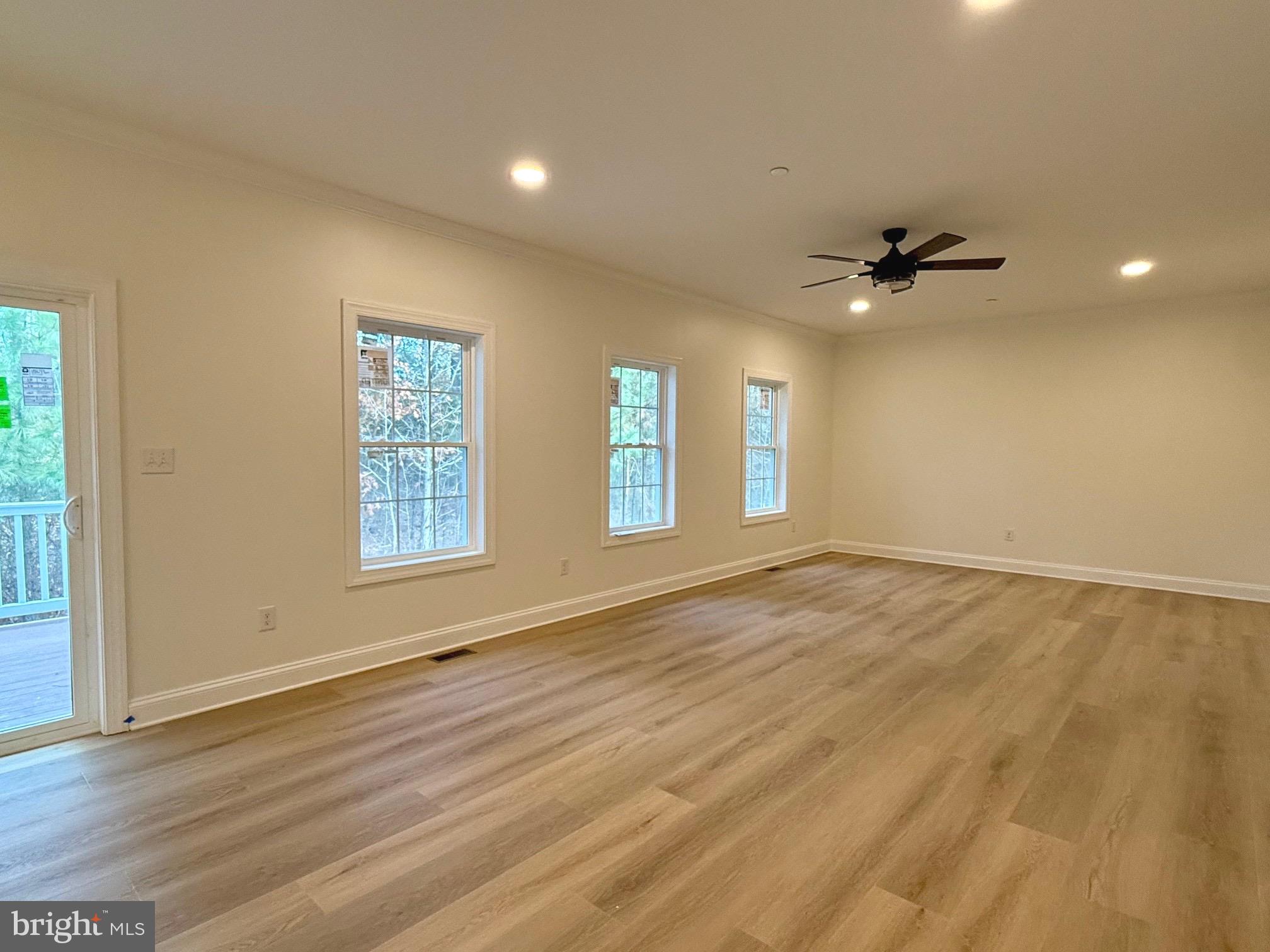 17490 LIGHTHOUSE COMMONS DRIVE