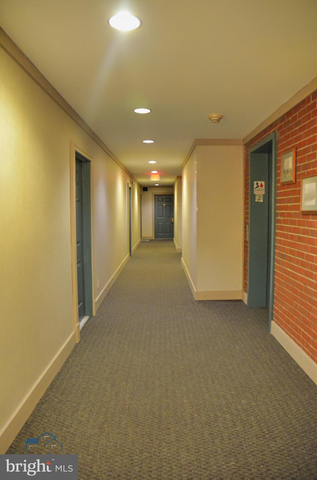 SUMMERWALK - Residential