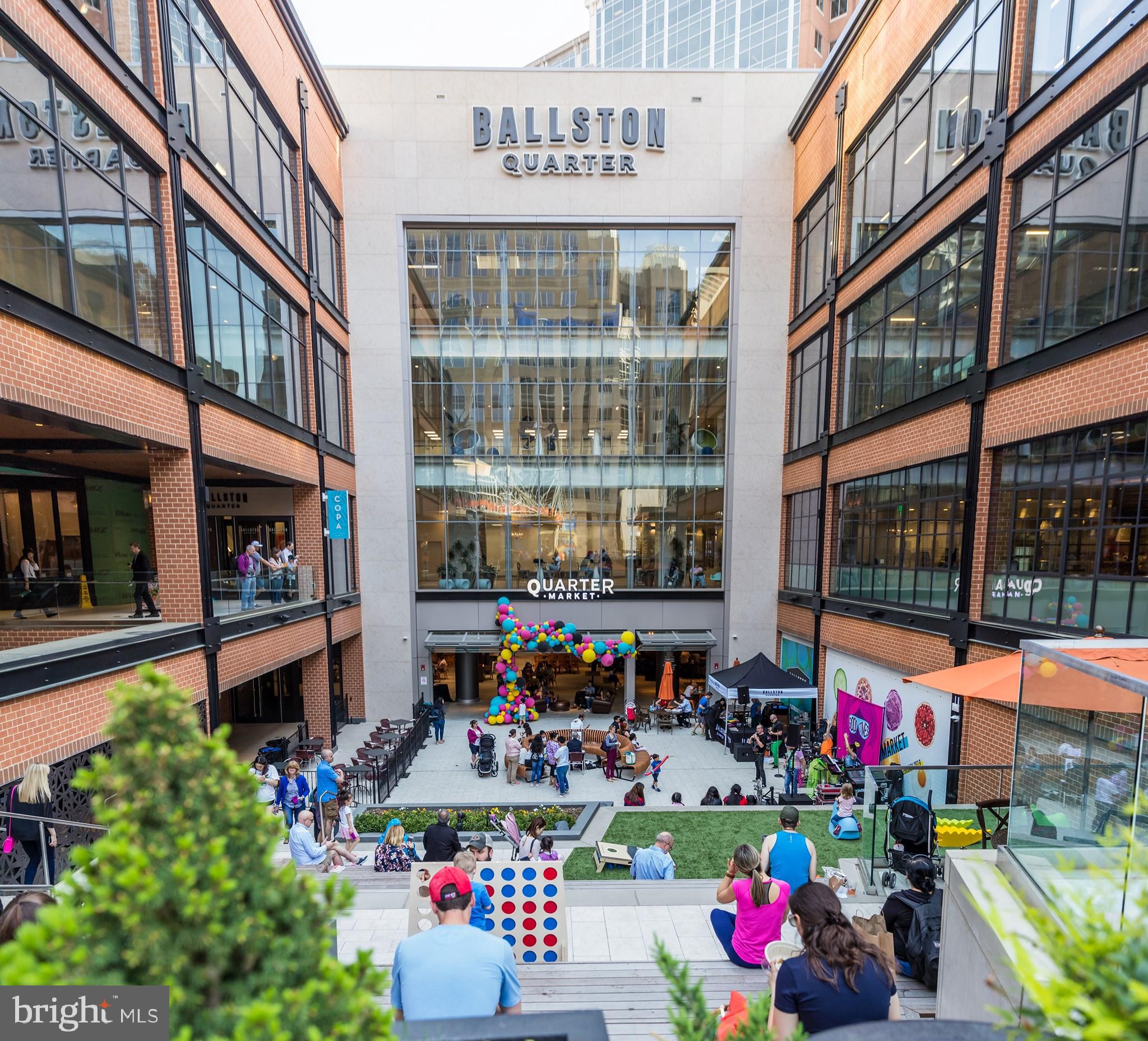 SUMMERWALK - Residential