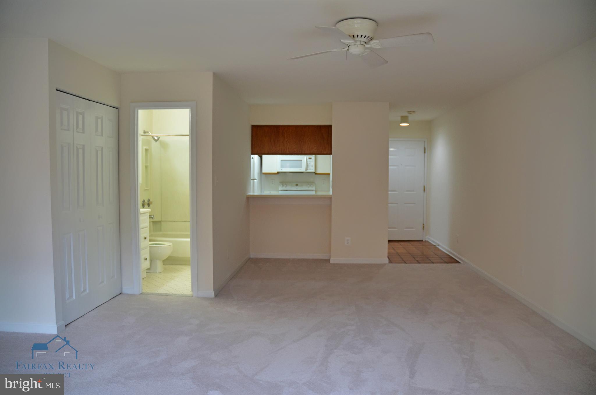 SUMMERWALK - Residential