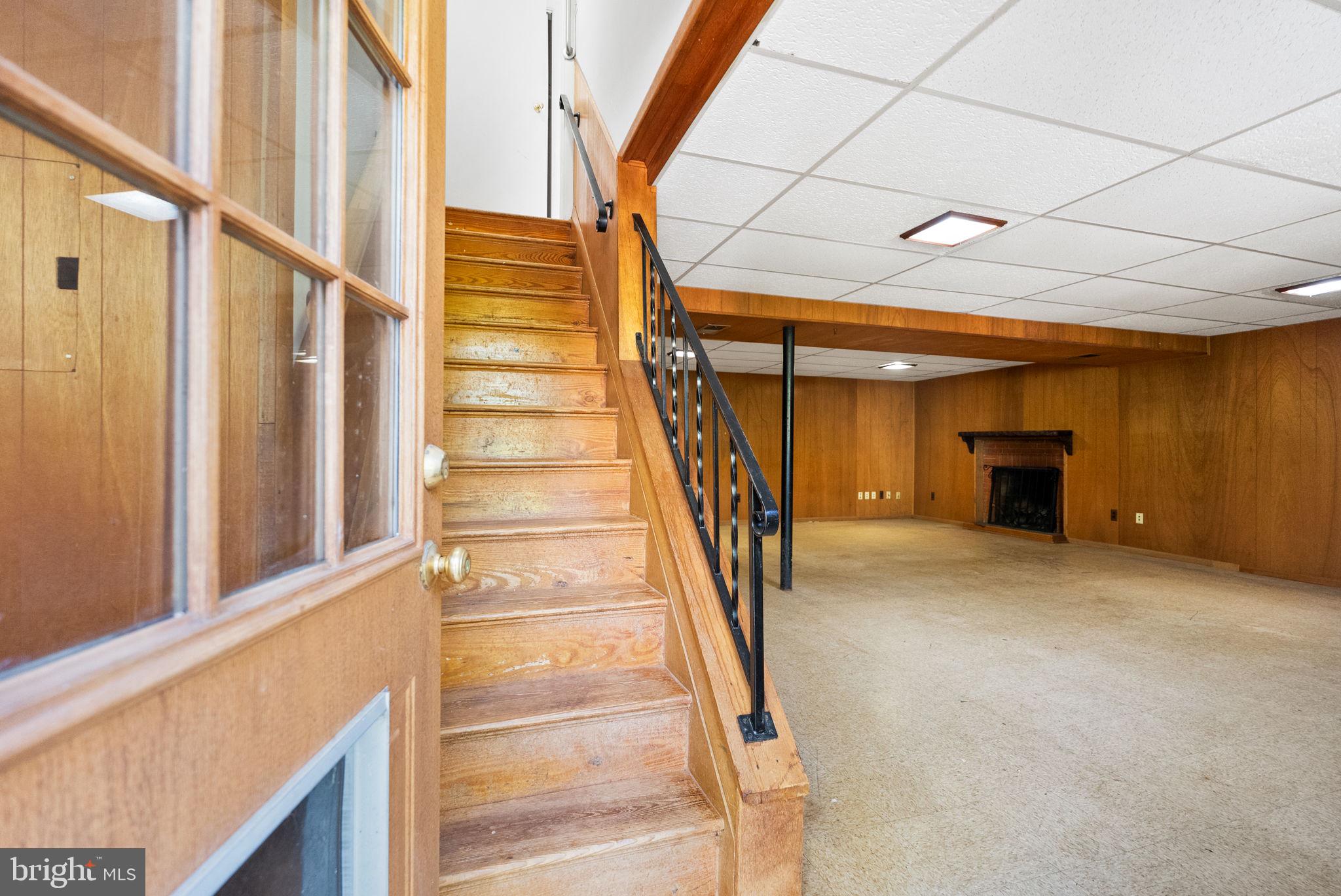 NORTH SPRINGFIELD - Residential