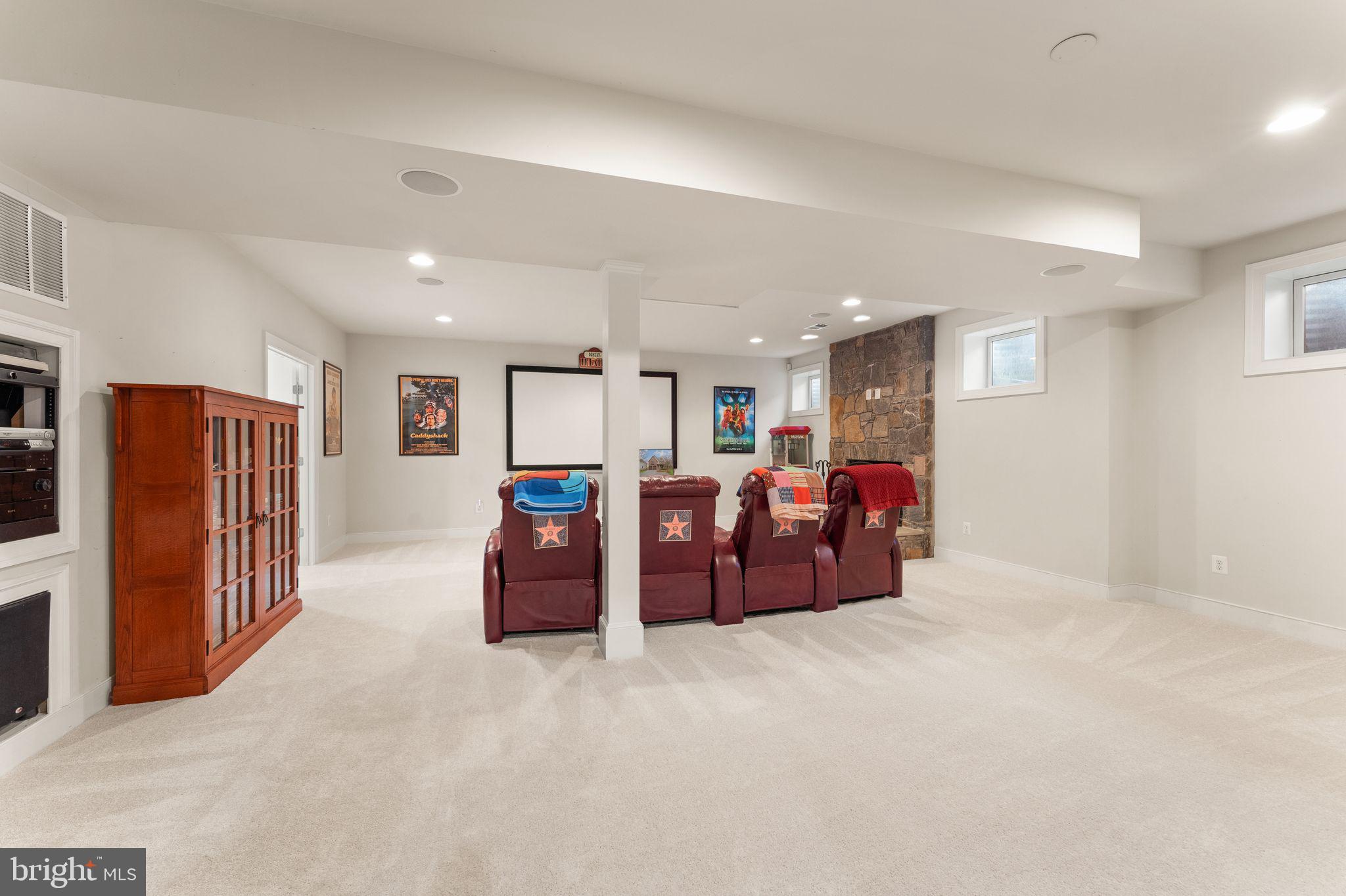 WEST MC LEAN - Residential