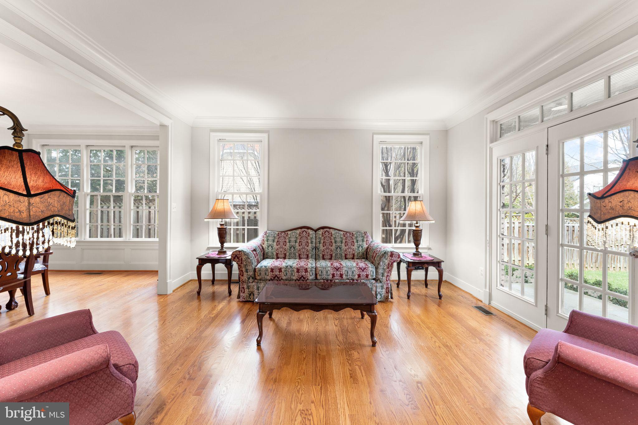 WEST MC LEAN - Residential