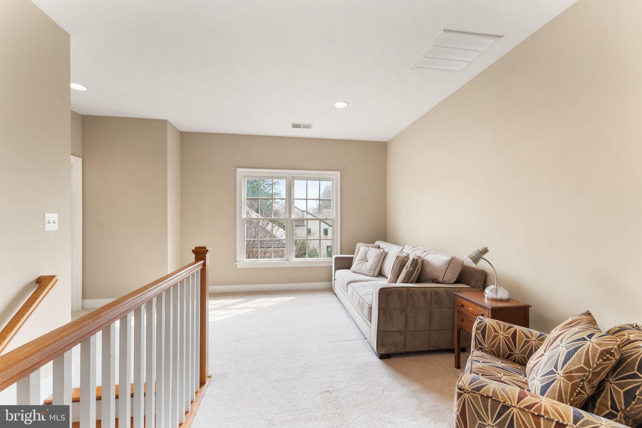 WEST MC LEAN - Residential