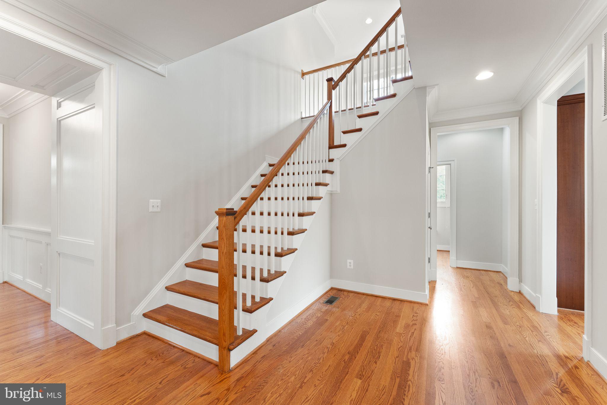 WEST MC LEAN - Residential