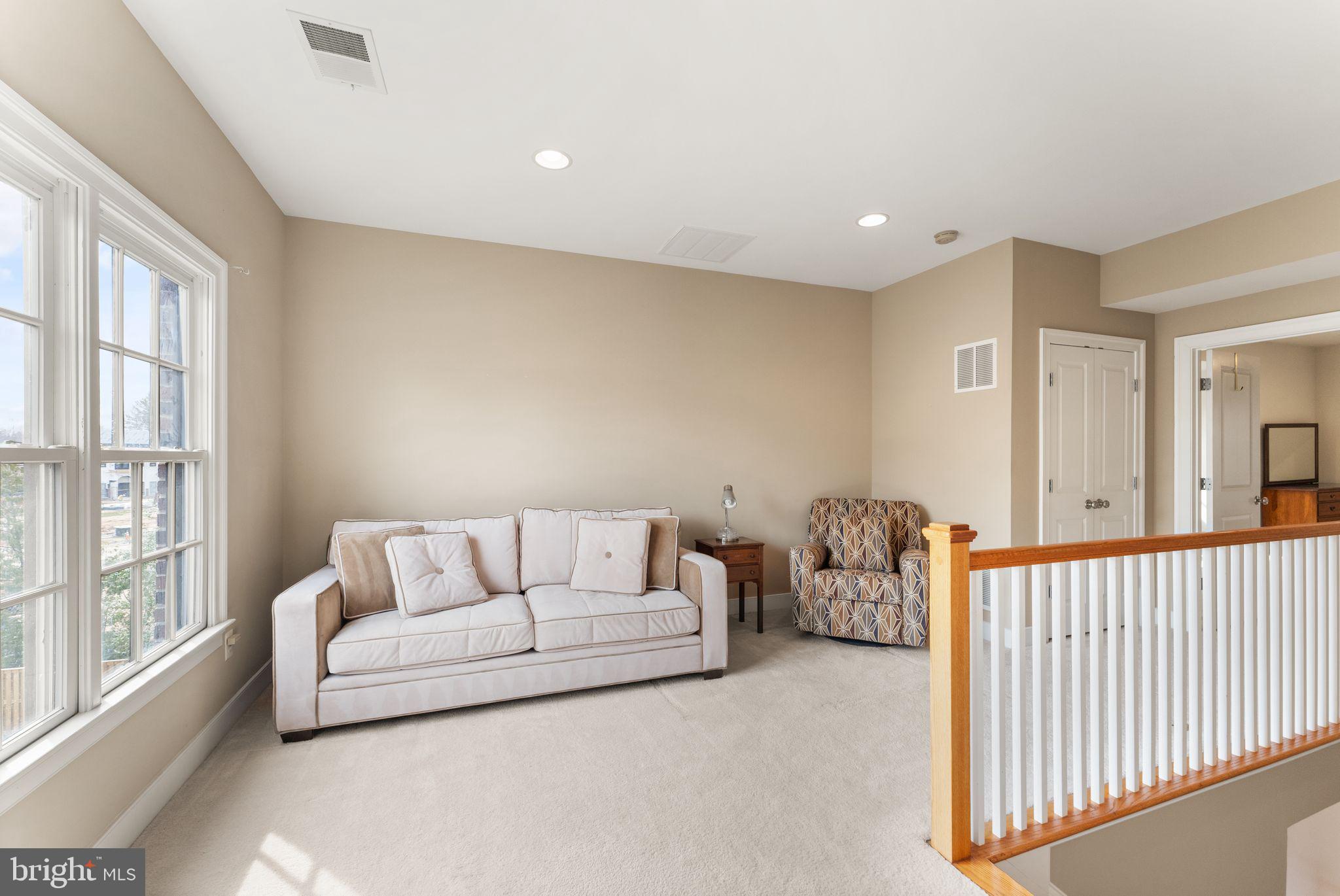 WEST MC LEAN - Residential