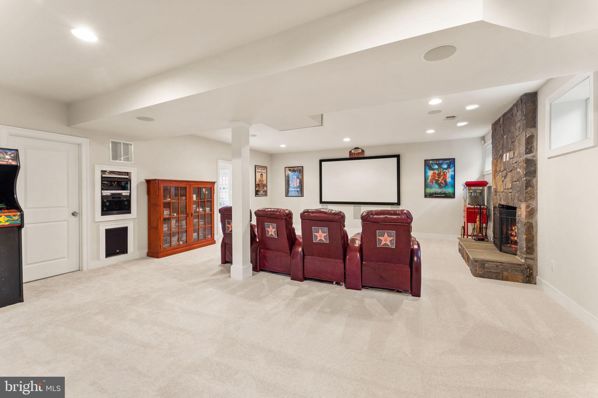 WEST MC LEAN - Residential