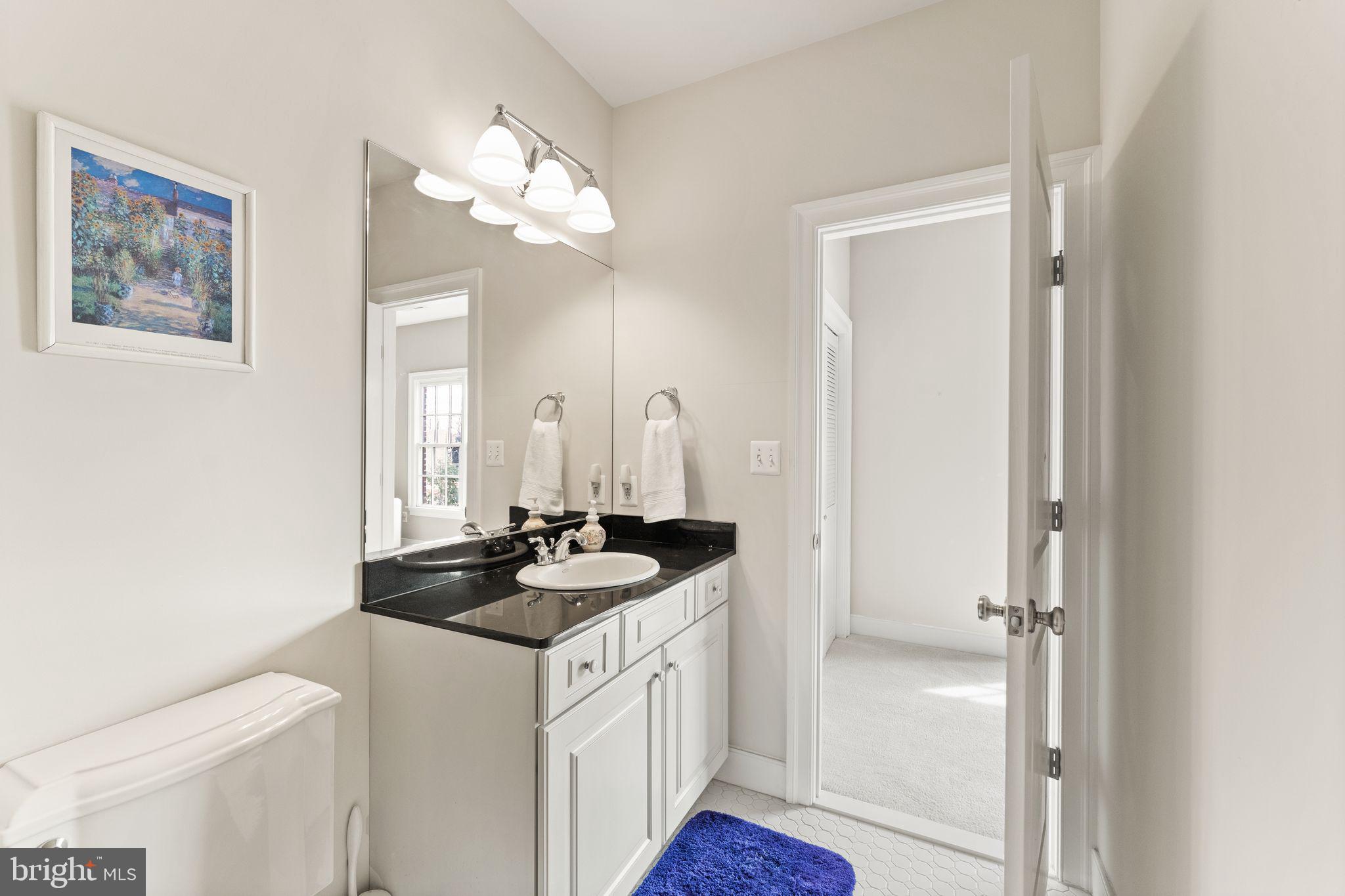 WEST MC LEAN - Residential