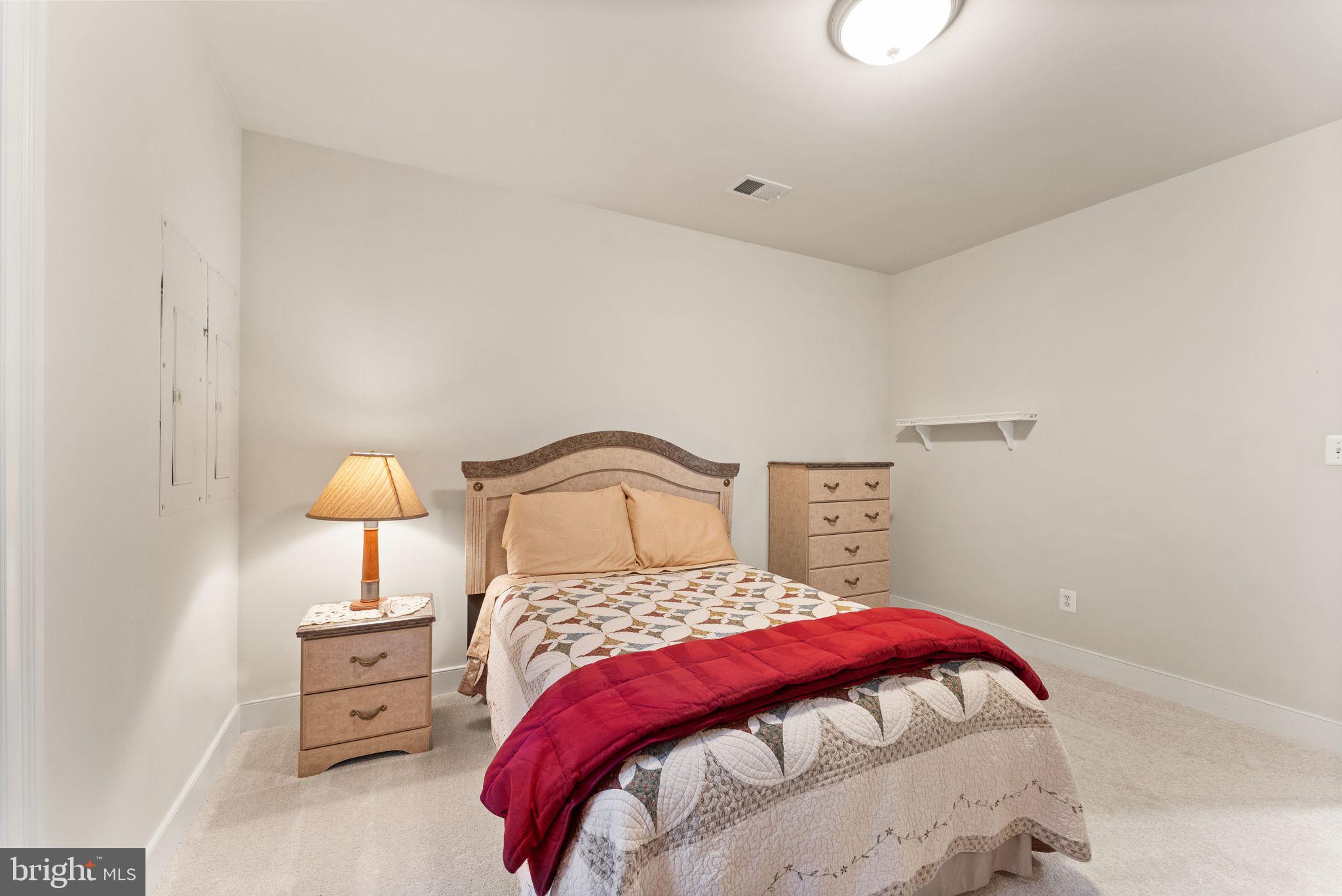 WEST MC LEAN - Residential