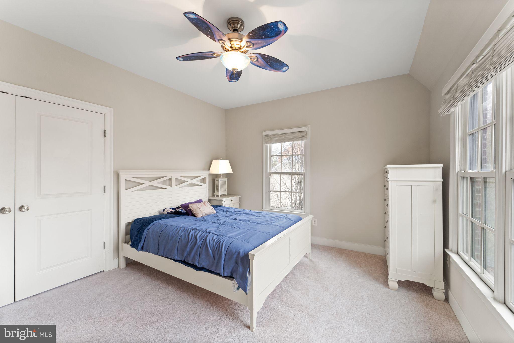 WEST MC LEAN - Residential