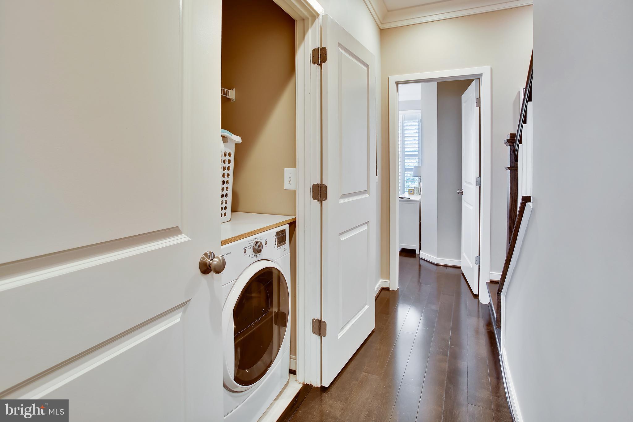 OLD TOWN COMMONS - Residential Lease