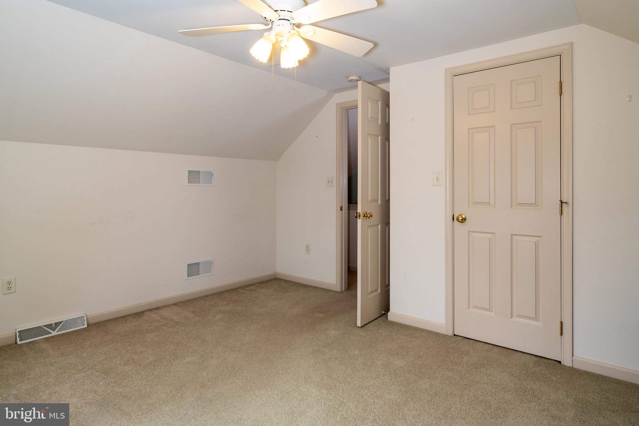 WILLOW CREEK/MT JOY - Residential