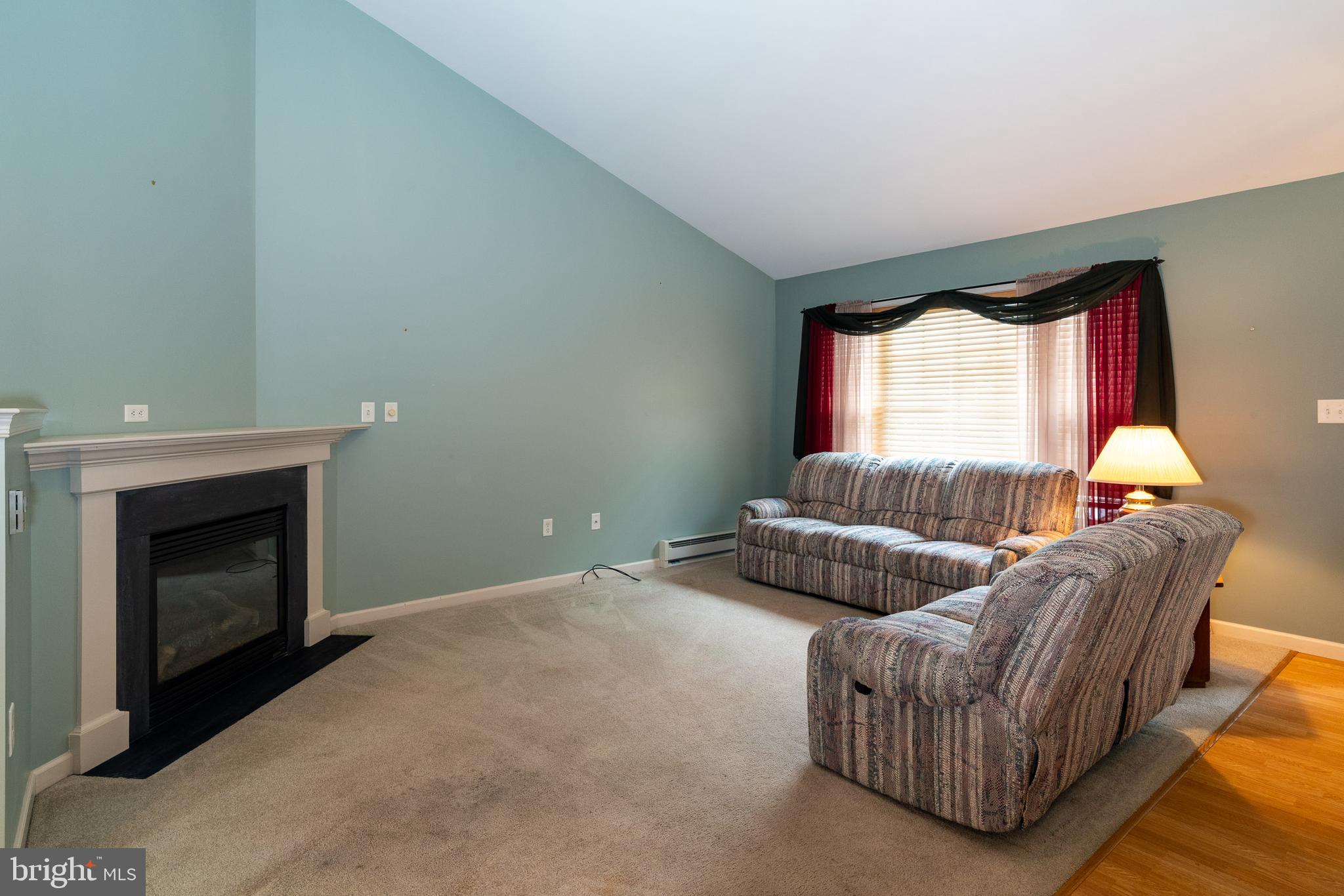 WILLOW CREEK/MT JOY - Residential