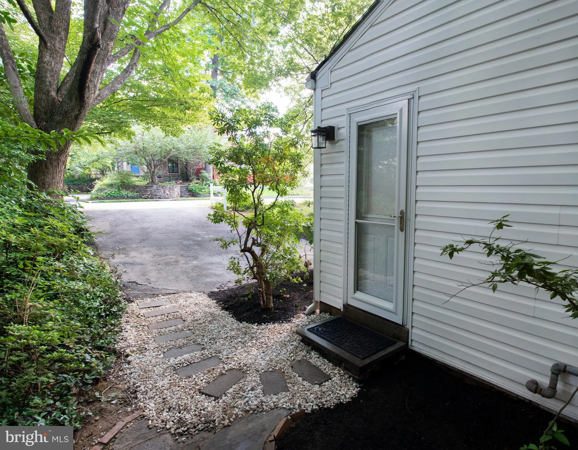 Wynnewood, Pennsylvania 19096, United States, 3 Bedrooms Bedrooms, ,2 BathroomsBathrooms,Residential,Active,174500