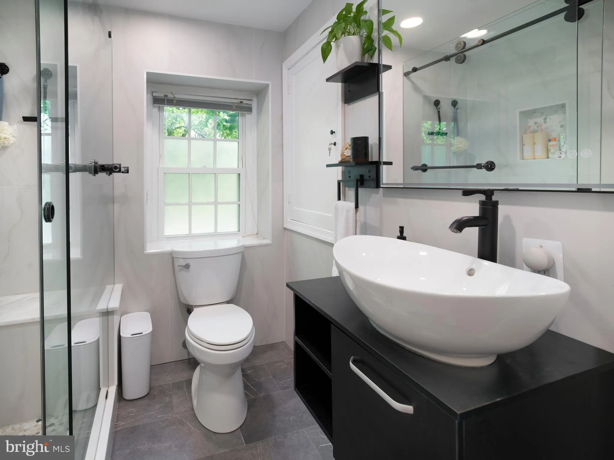 Wynnewood, Pennsylvania 19096, United States, 3 Bedrooms Bedrooms, ,2 BathroomsBathrooms,Residential,Active,174500