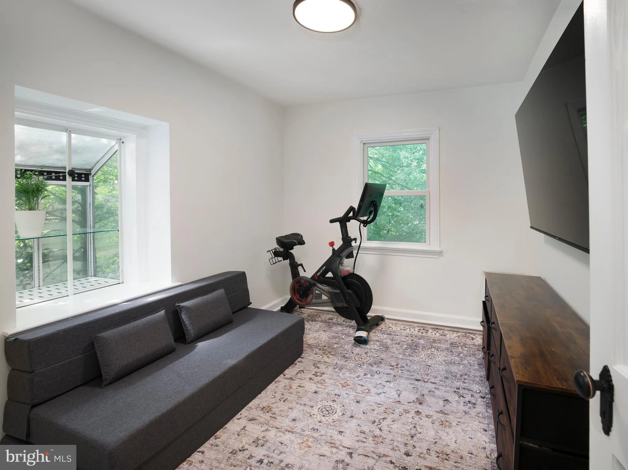 Wynnewood, Pennsylvania 19096, United States, 3 Bedrooms Bedrooms, ,2 BathroomsBathrooms,Residential,Active,174500