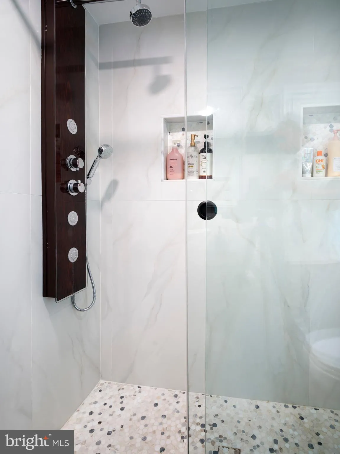 Wynnewood, Pennsylvania 19096, United States, 3 Bedrooms Bedrooms, ,2 BathroomsBathrooms,Residential,Active,174500