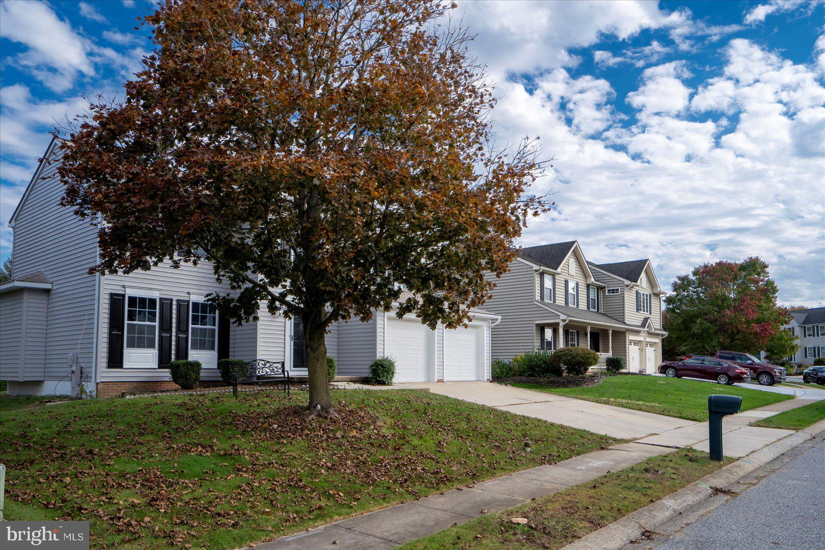 BRENTWOOD PARK - Residential