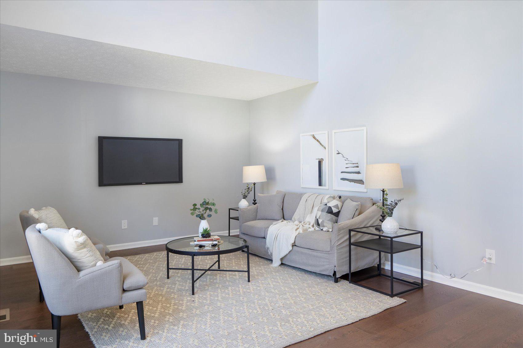 BRENTWOOD PARK - Residential