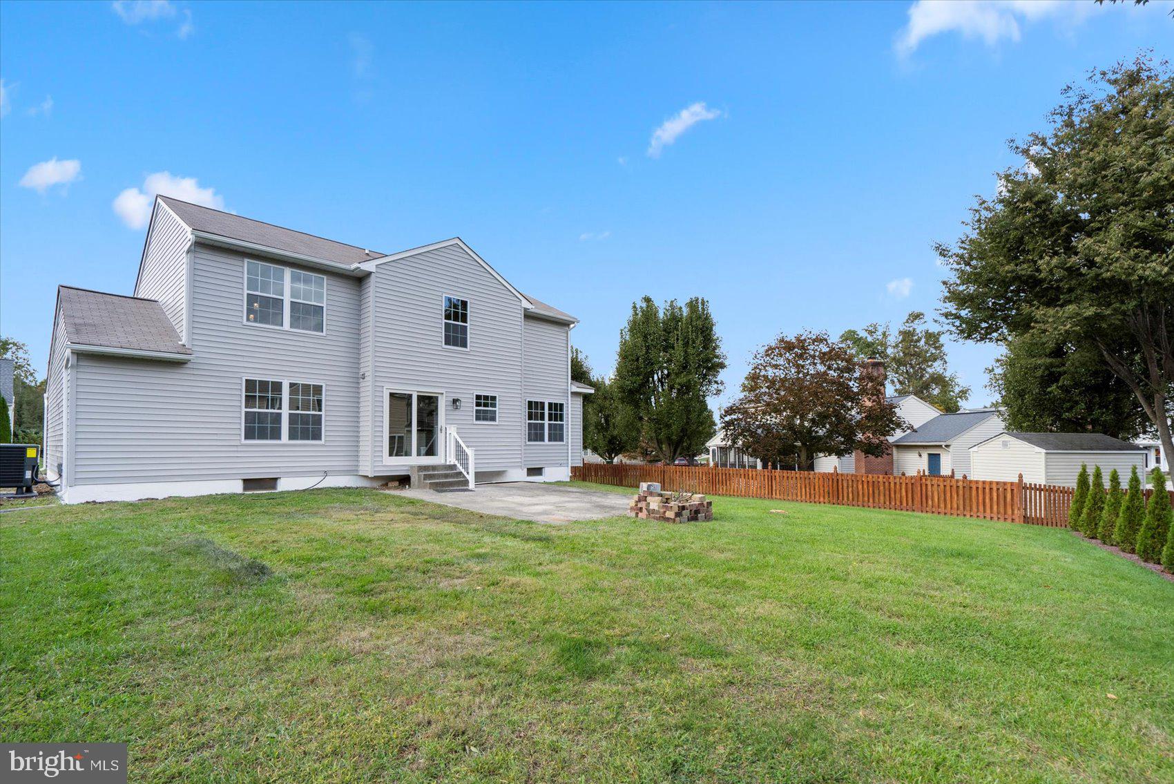 BRENTWOOD PARK - Residential