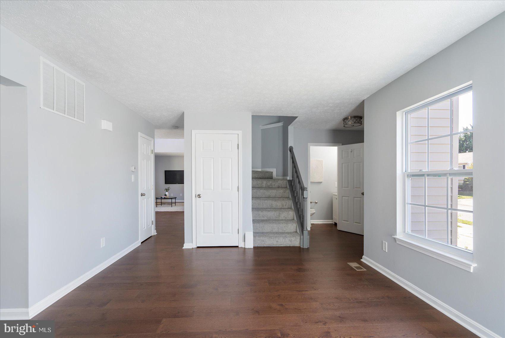 BRENTWOOD PARK - Residential