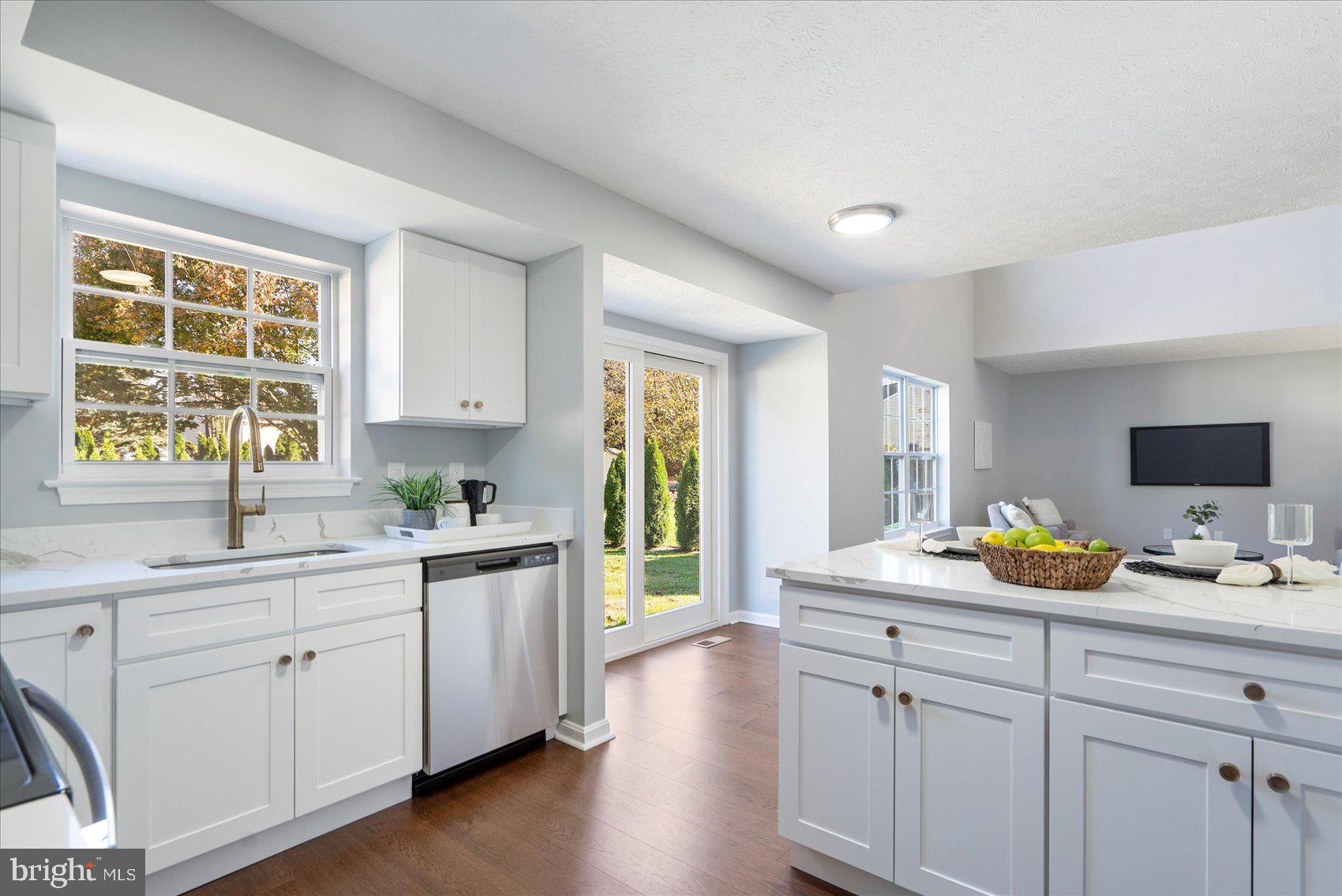 BRENTWOOD PARK - Residential