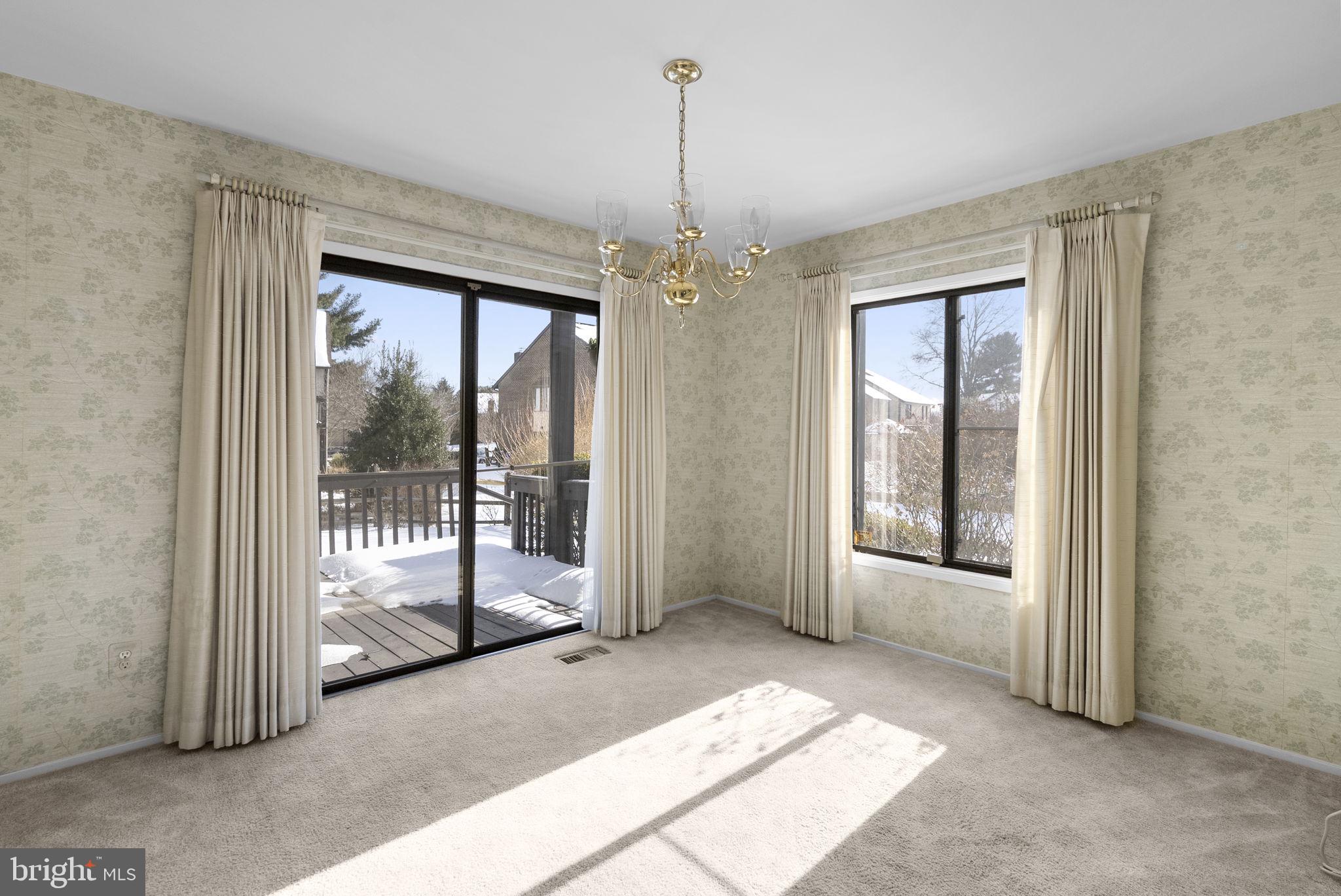 ARROWHEAD - Residential