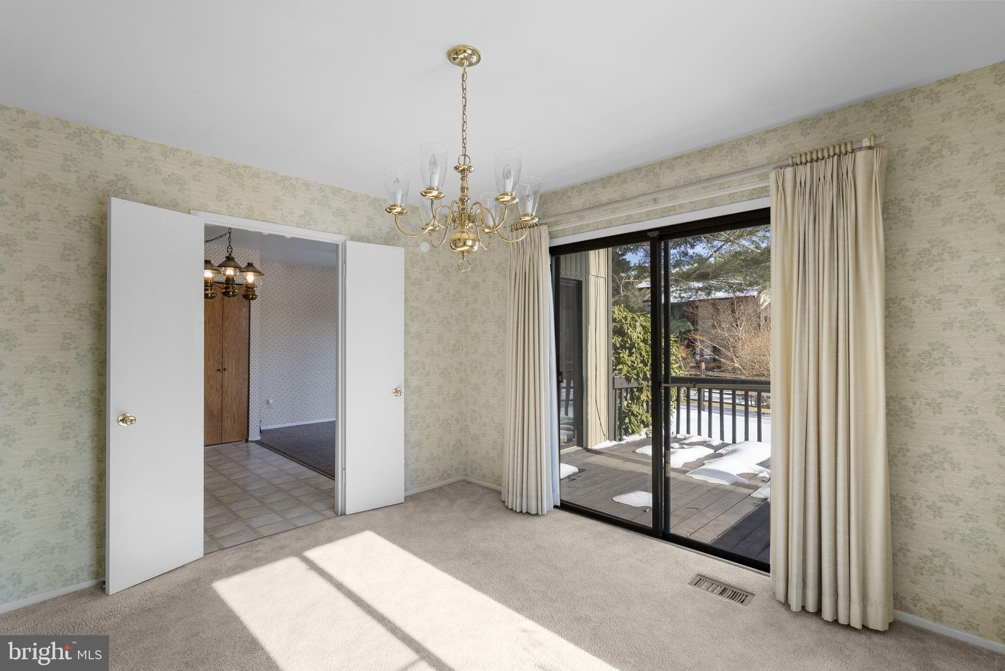 ARROWHEAD - Residential