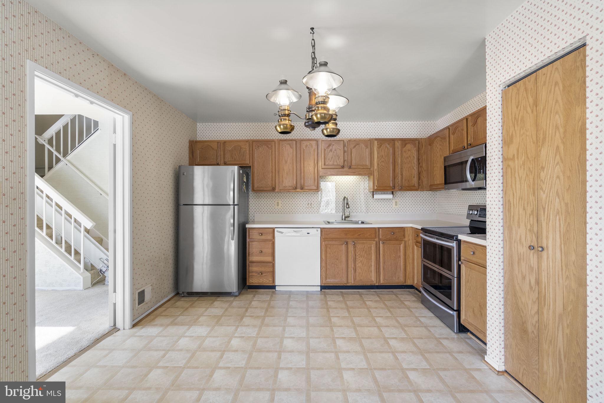 ARROWHEAD - Residential