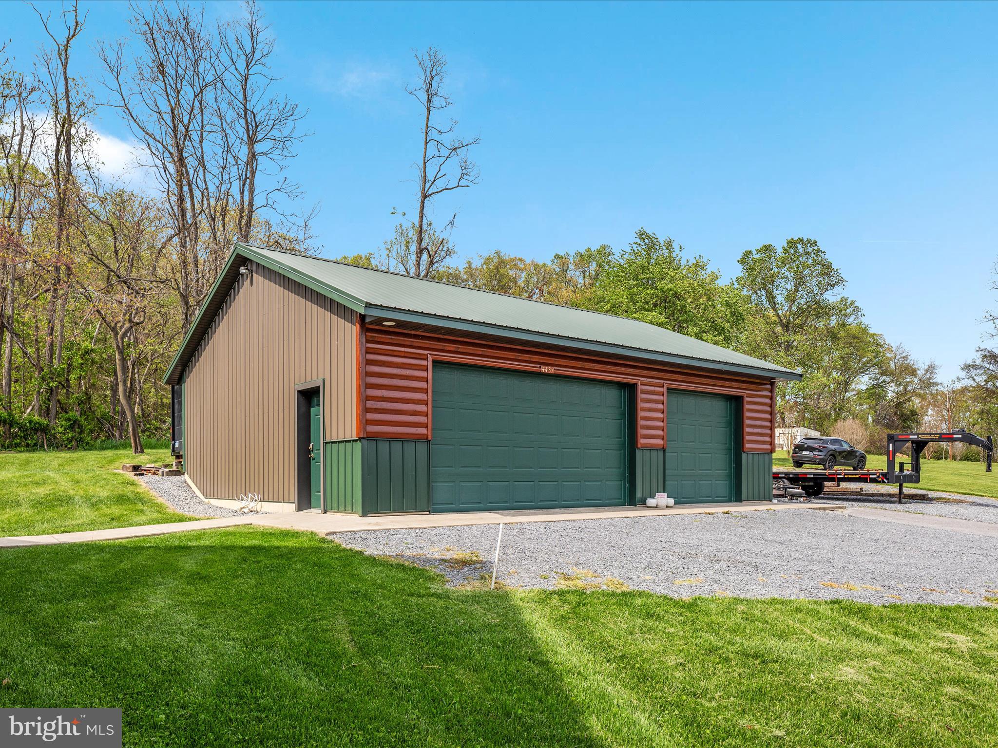 4437 STONEWALL JACKSON HIGHWAY