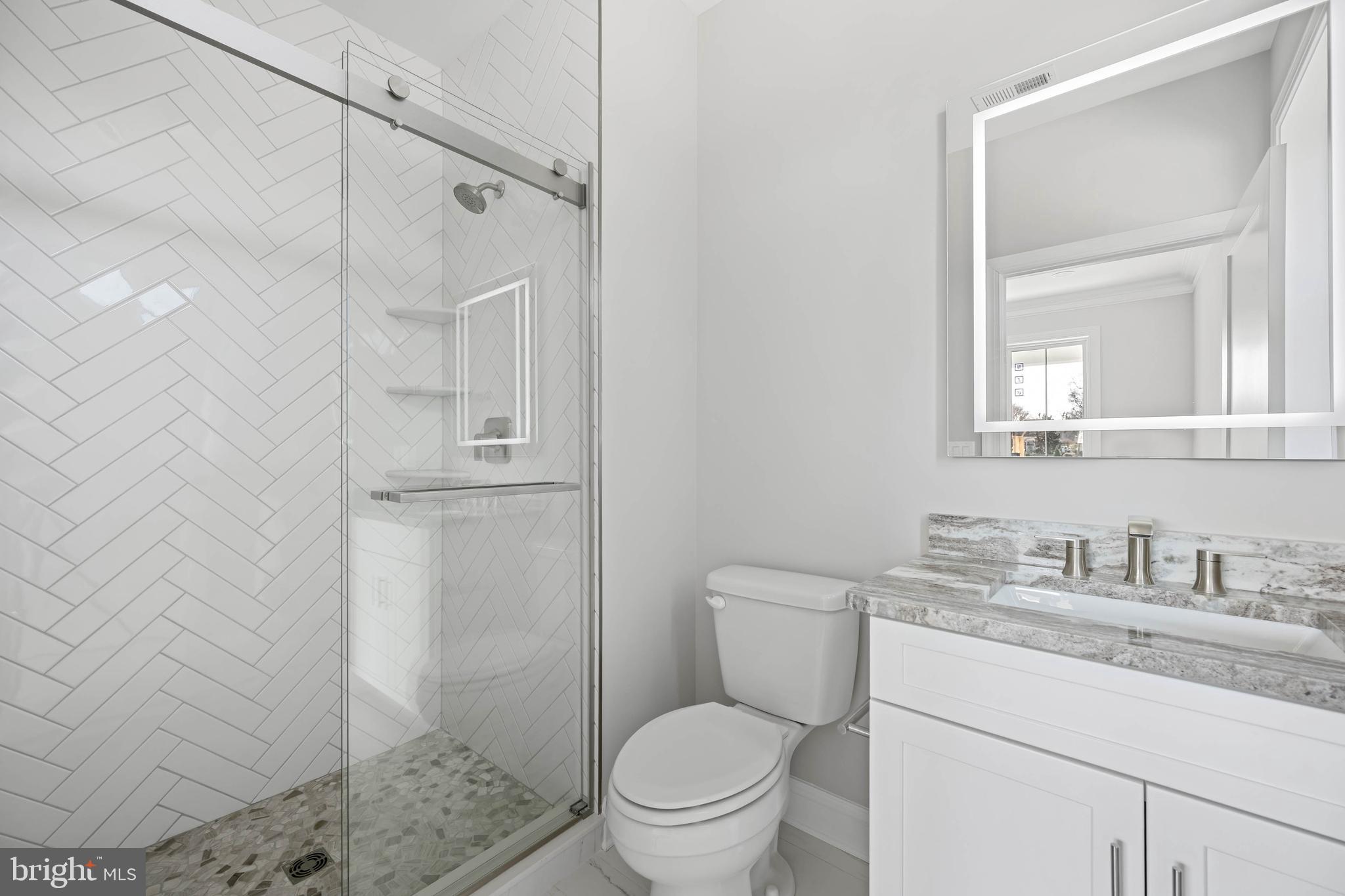 FISHERS COVE - Residential