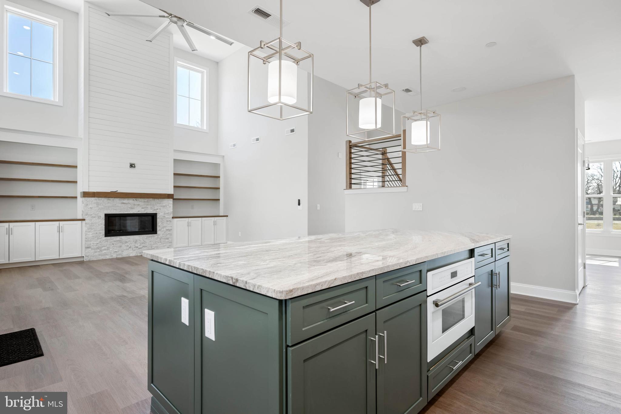 FISHERS COVE - Residential