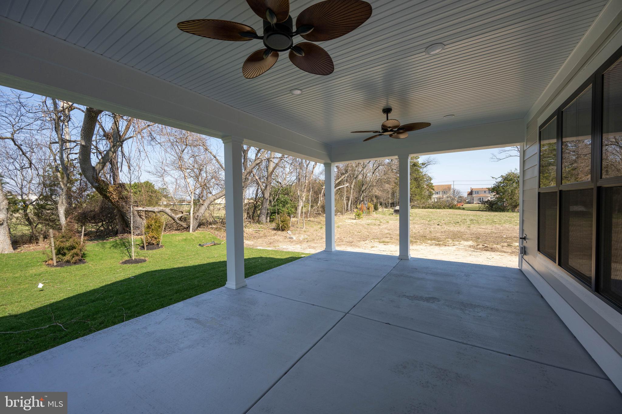 FISHERS COVE - Residential