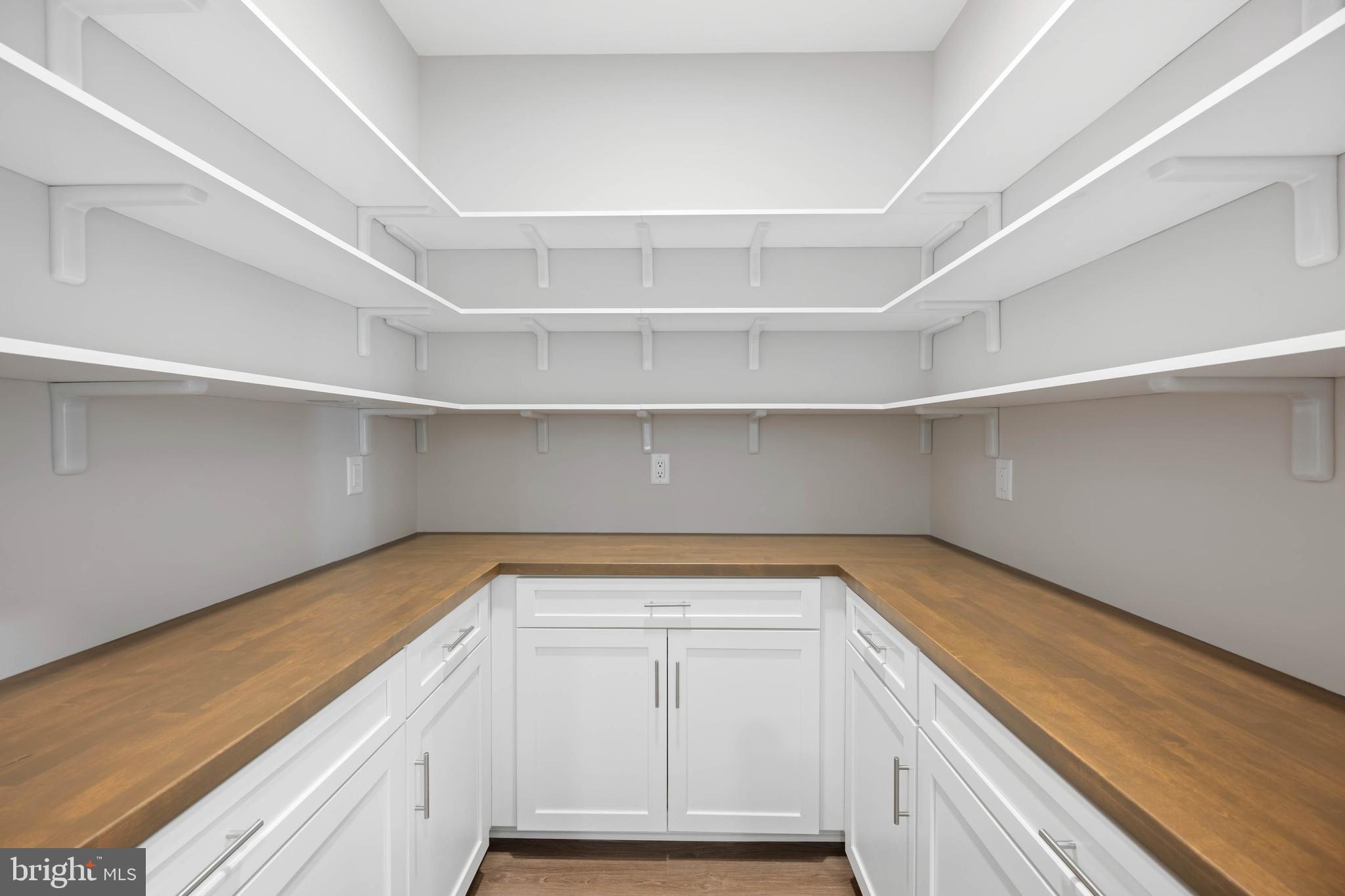 FISHERS COVE - Residential