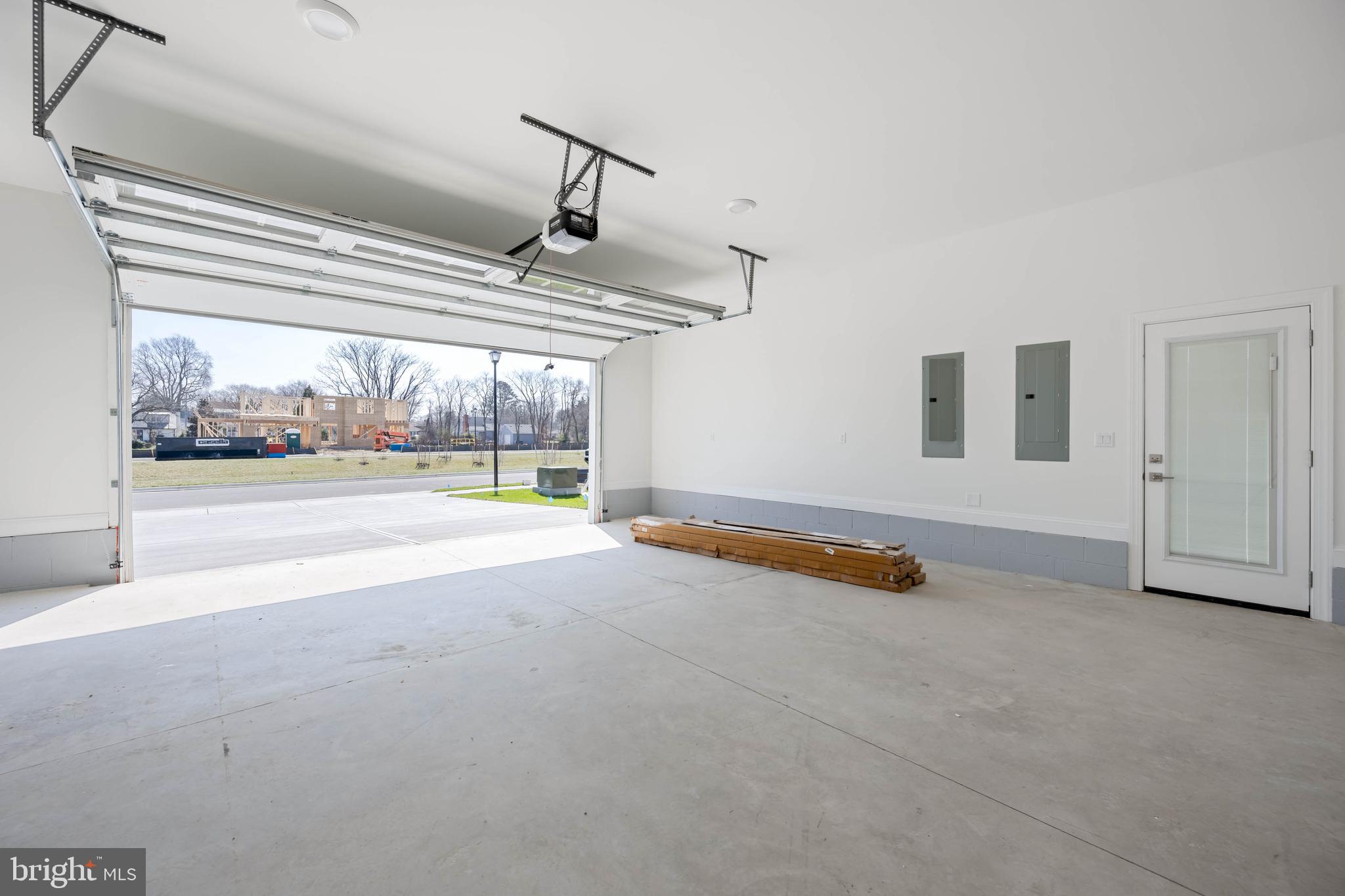 FISHERS COVE - Residential