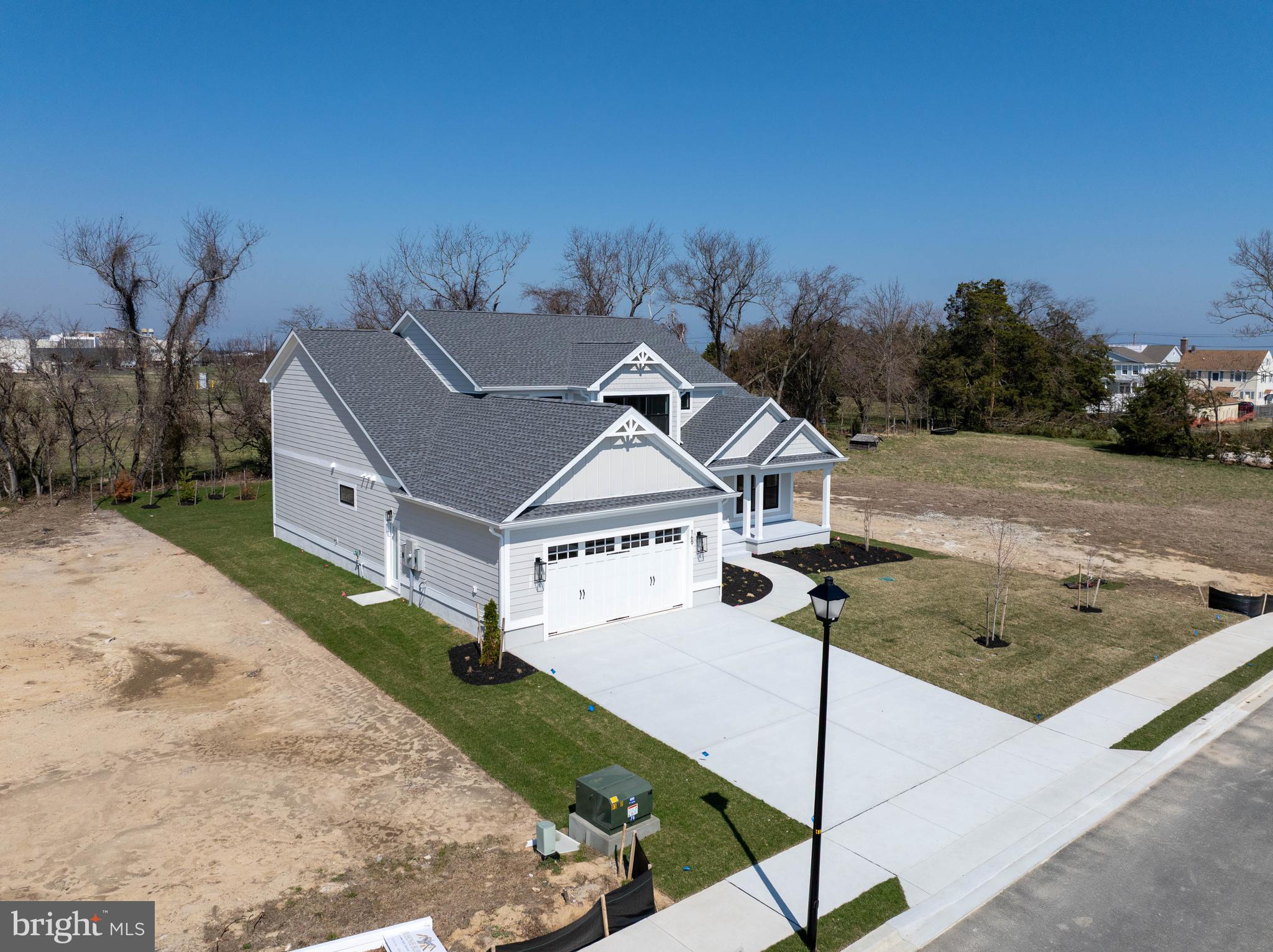 FISHERS COVE - Residential