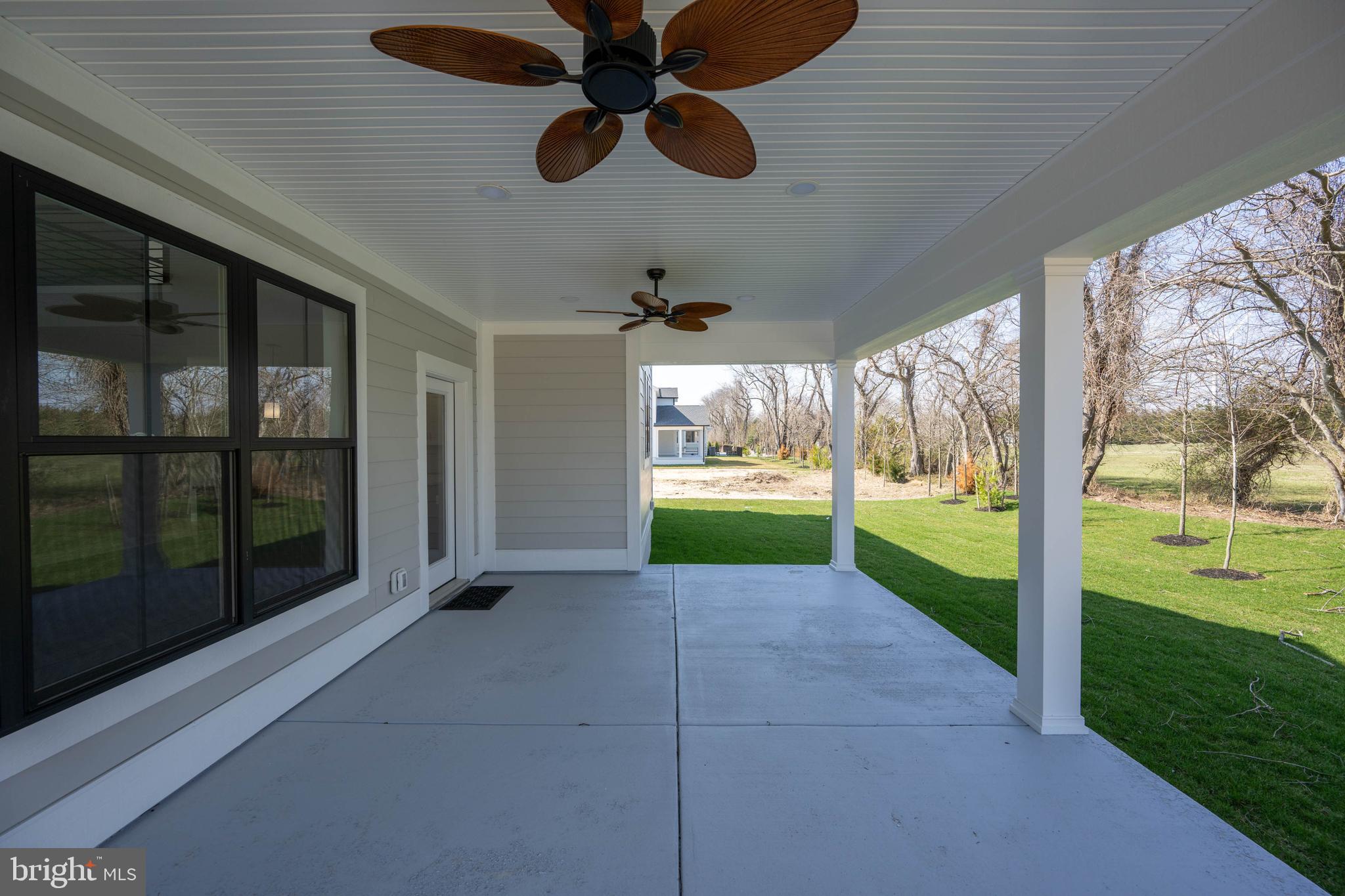 FISHERS COVE - Residential