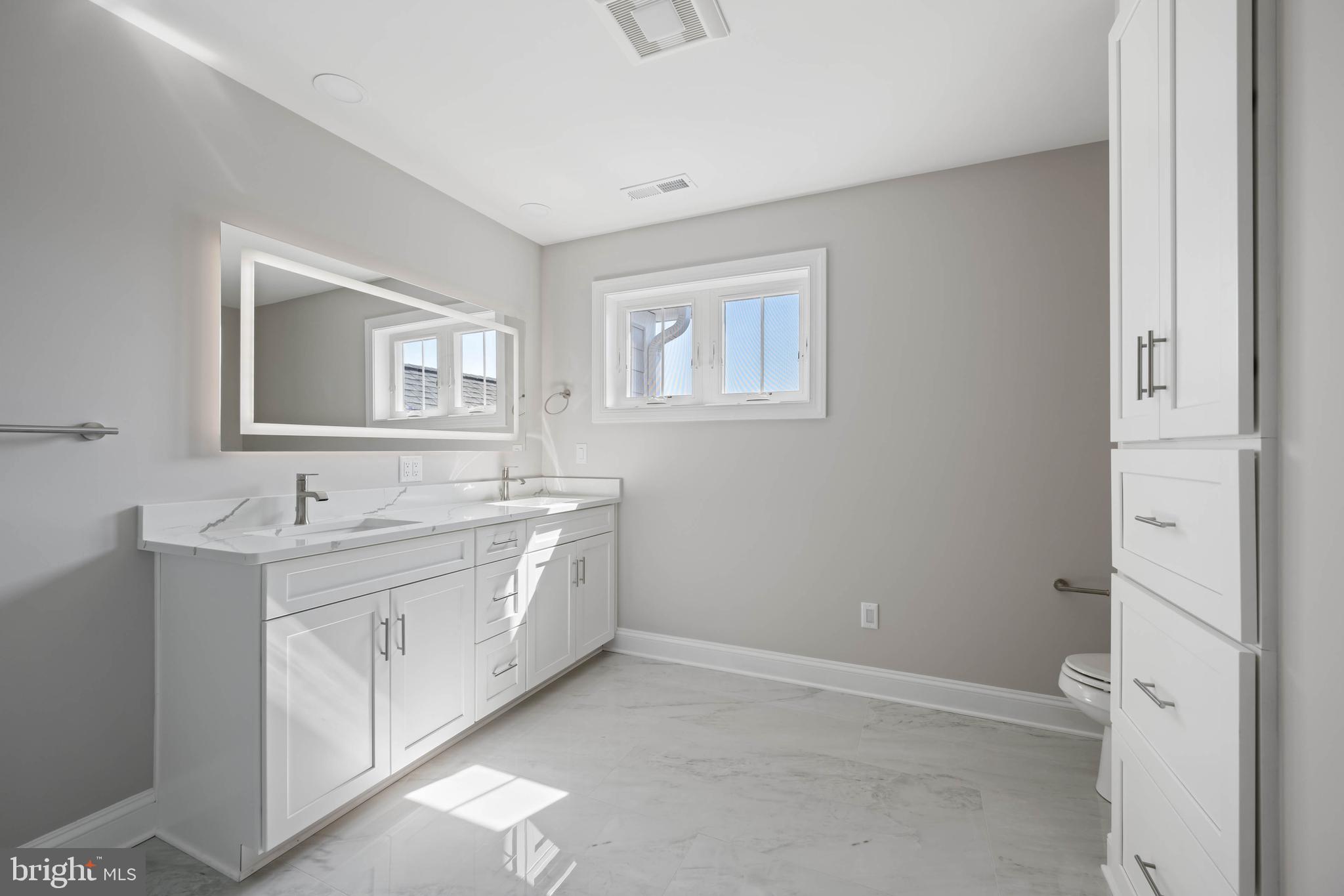 FISHERS COVE - Residential