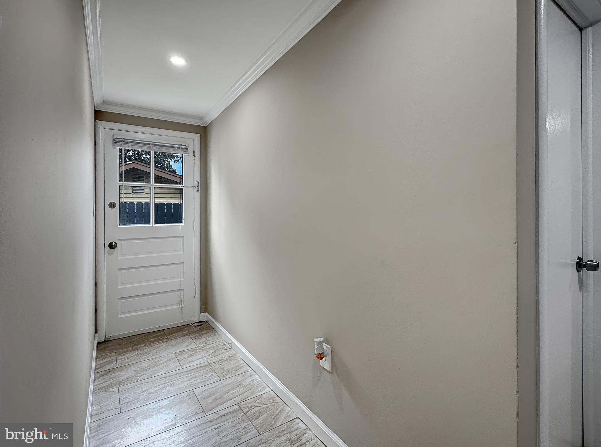 PLYERS MILL ESTATES - Residential