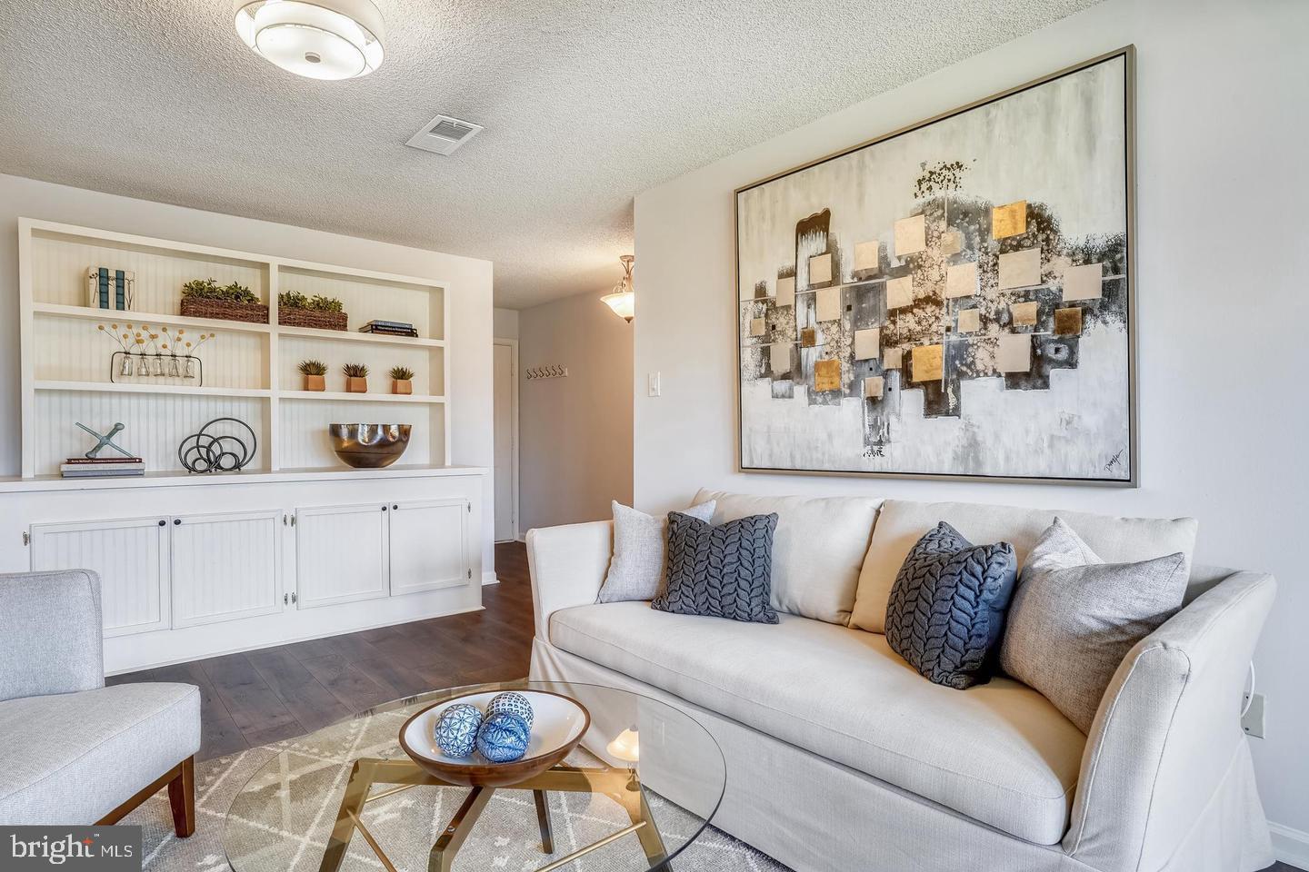 PENDERBROOK - Residential Lease