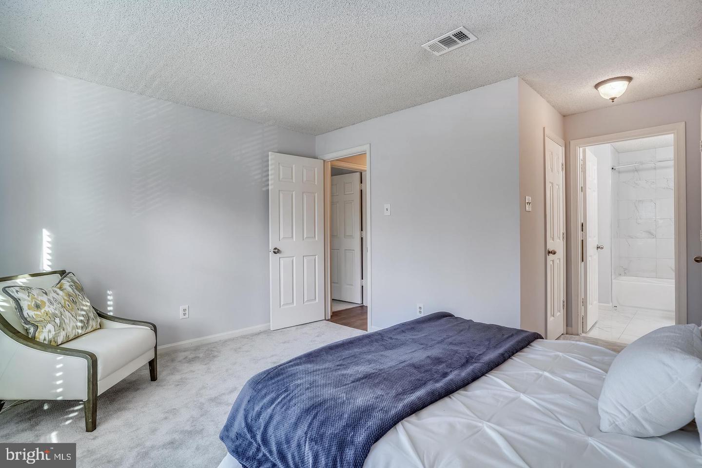 PENDERBROOK - Residential Lease