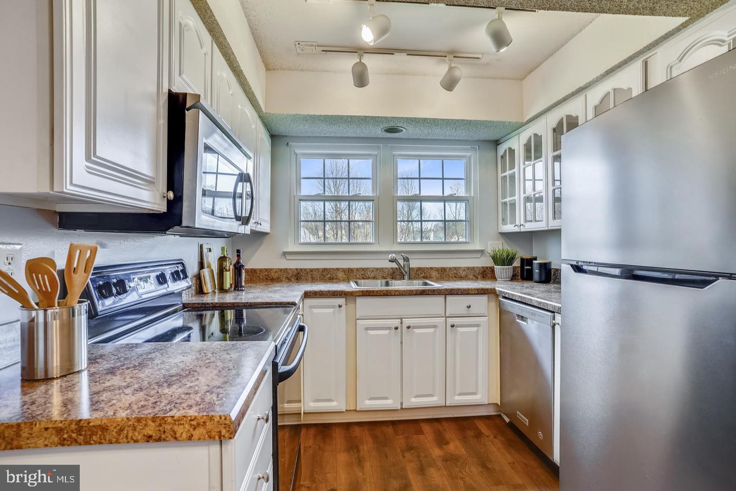 PENDERBROOK - Residential Lease